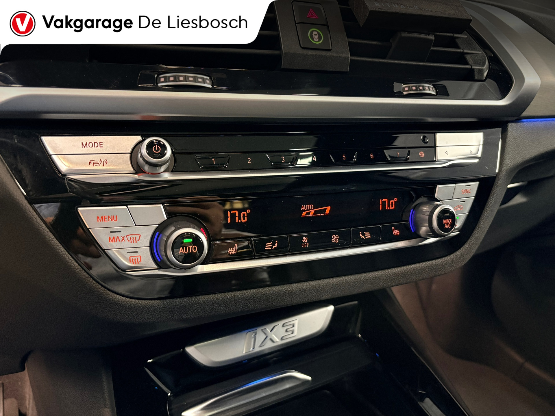 Foto van BMW Ix3