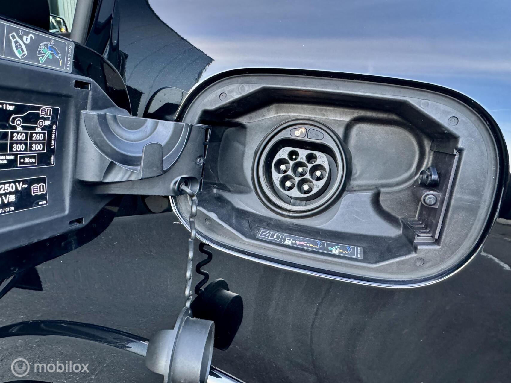 Foto van Mercedes-Benz B 250 E