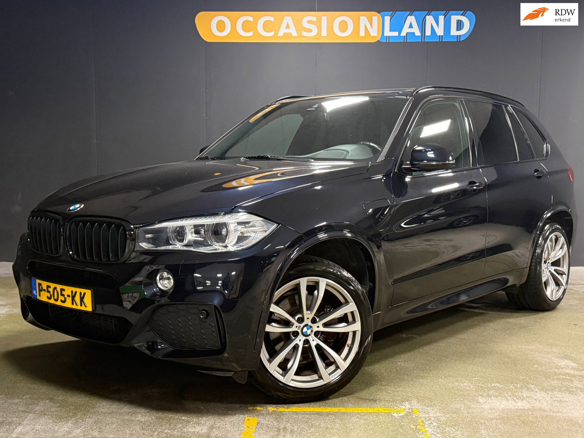 BMW X5 Xdrive40e Iperformance XDrive40e iPerformance High Executive M|PANO|HUD|MEMORY|TREKH 2017 - voorkant