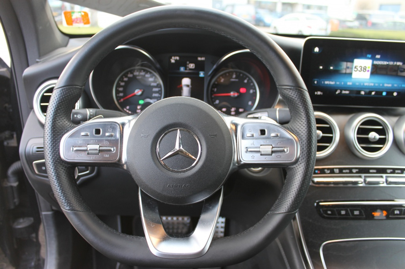 Foto van Mercedes-Benz GLC 400 D 4Matic