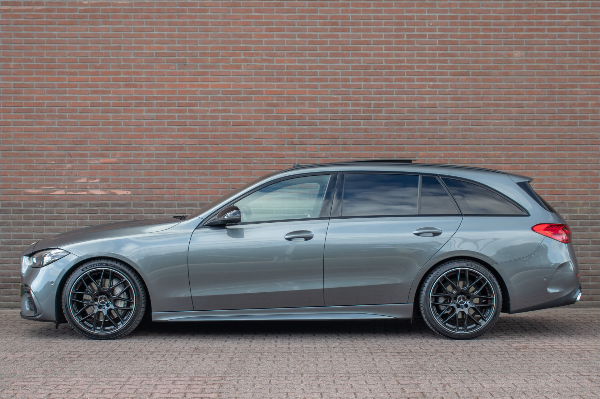 Foto van Mercedes-Benz C 200