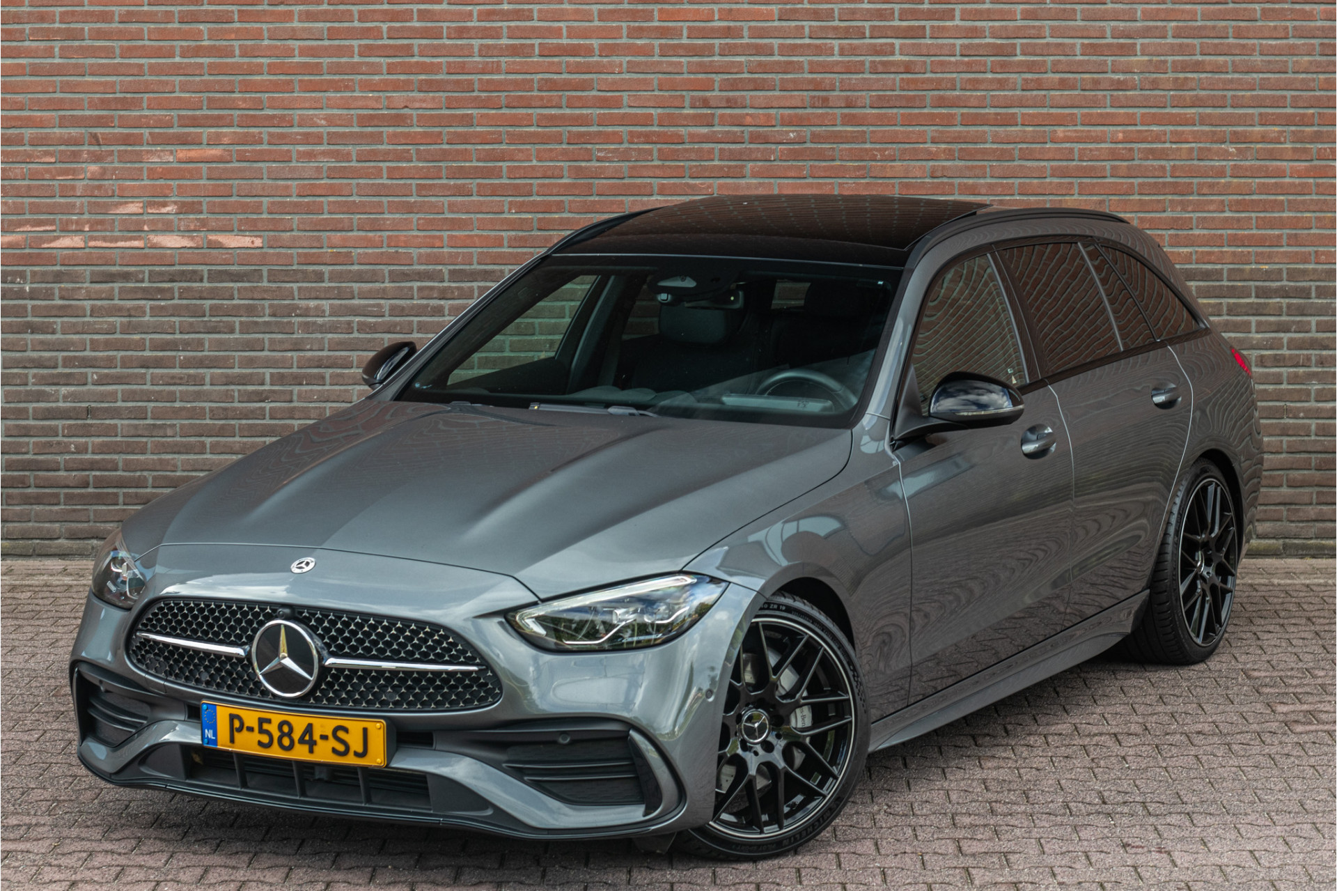 Foto van Mercedes-Benz C 200