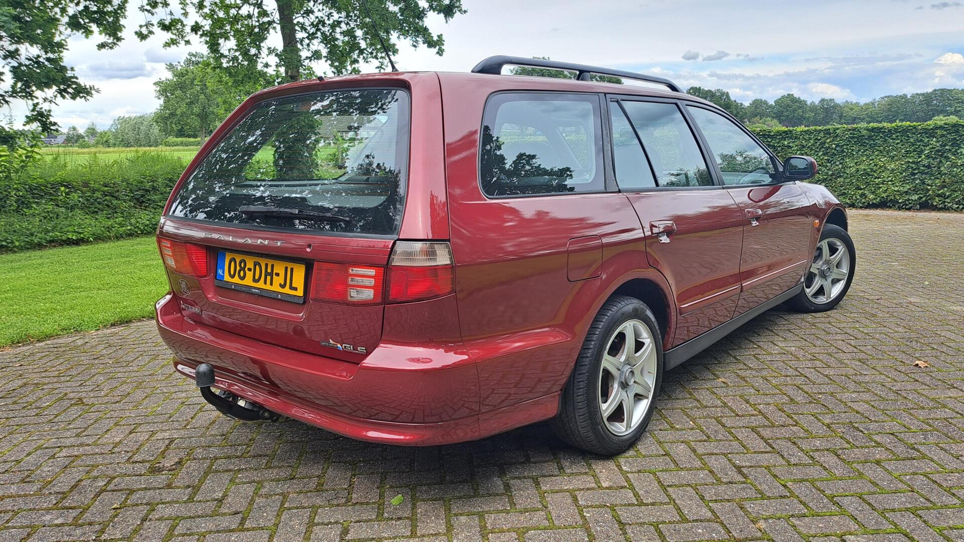 Foto van Mitsubishi Galant