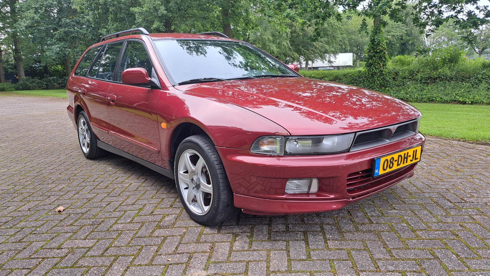 Foto van Mitsubishi Galant