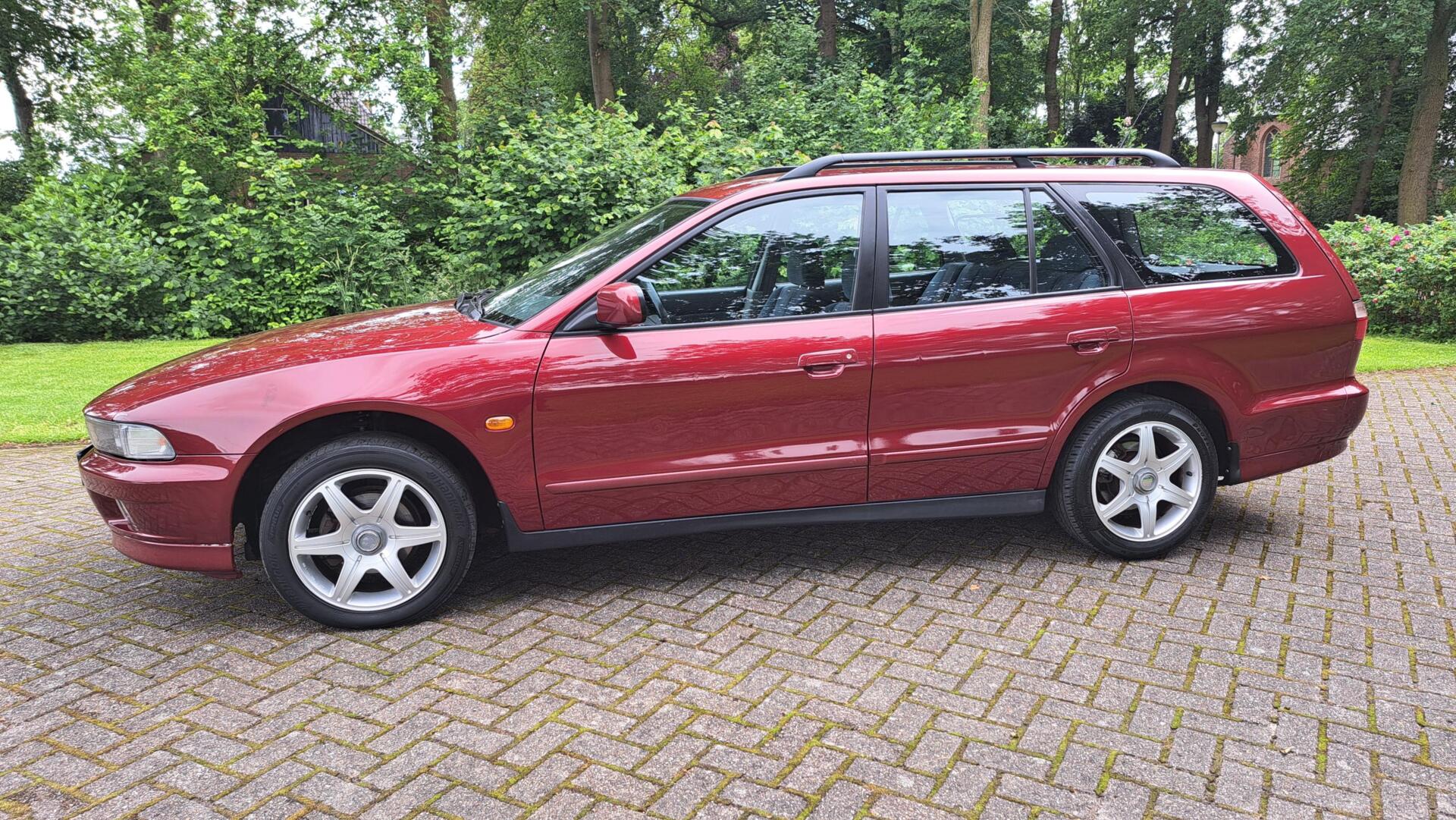 Foto van Mitsubishi Galant