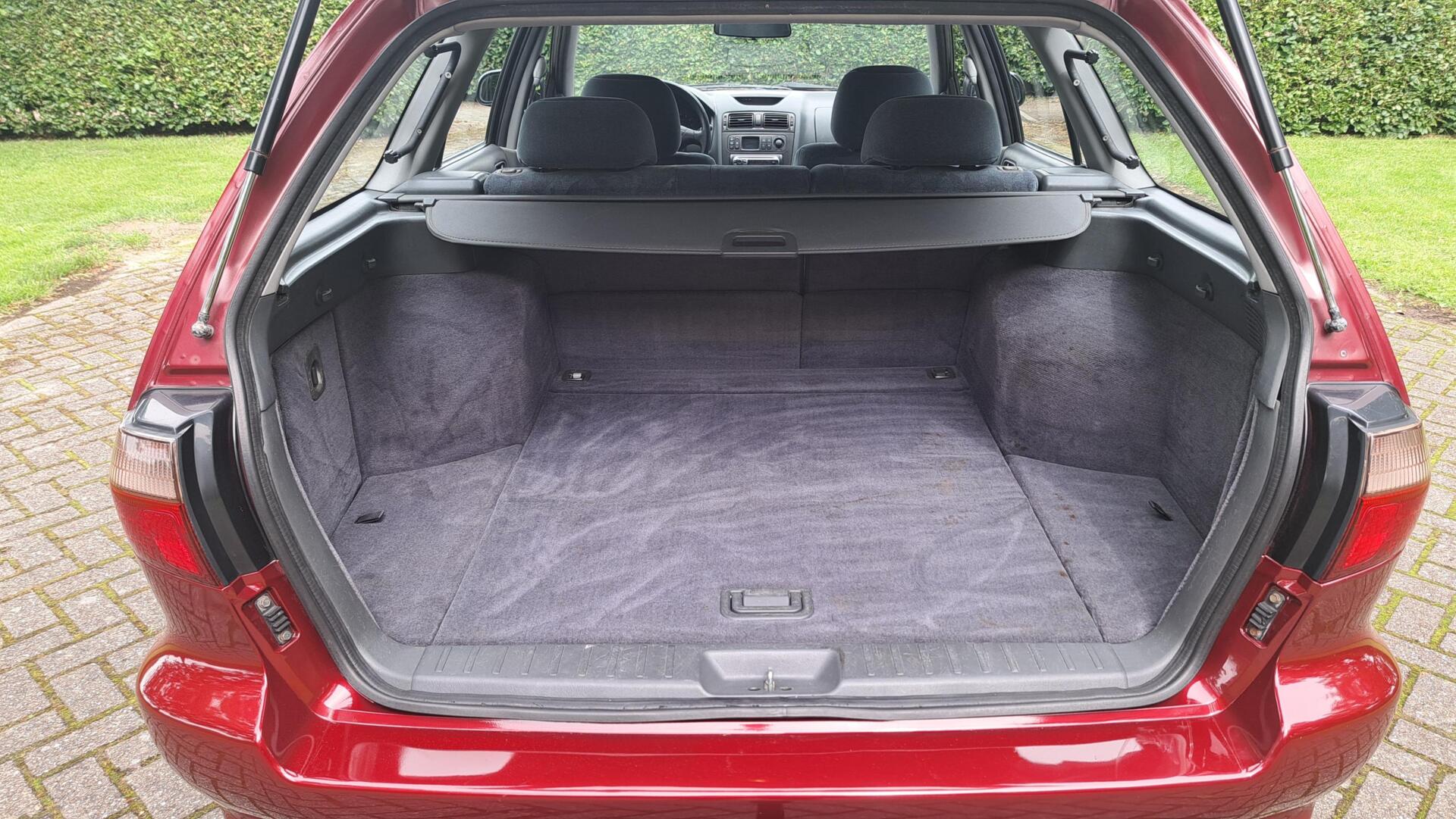Foto van Mitsubishi Galant