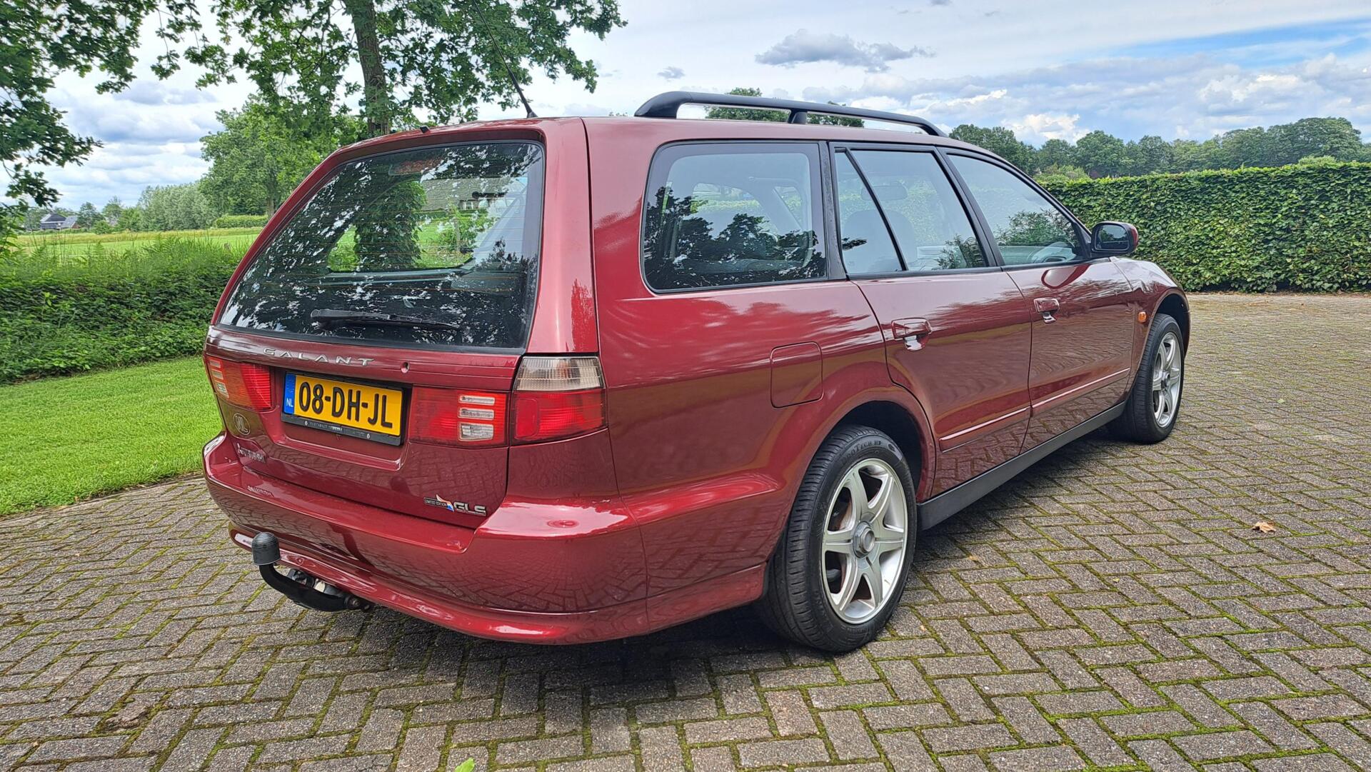 Foto van Mitsubishi Galant