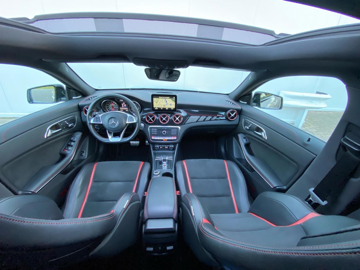 Foto van Mercedes-Benz AMG Cla 45
