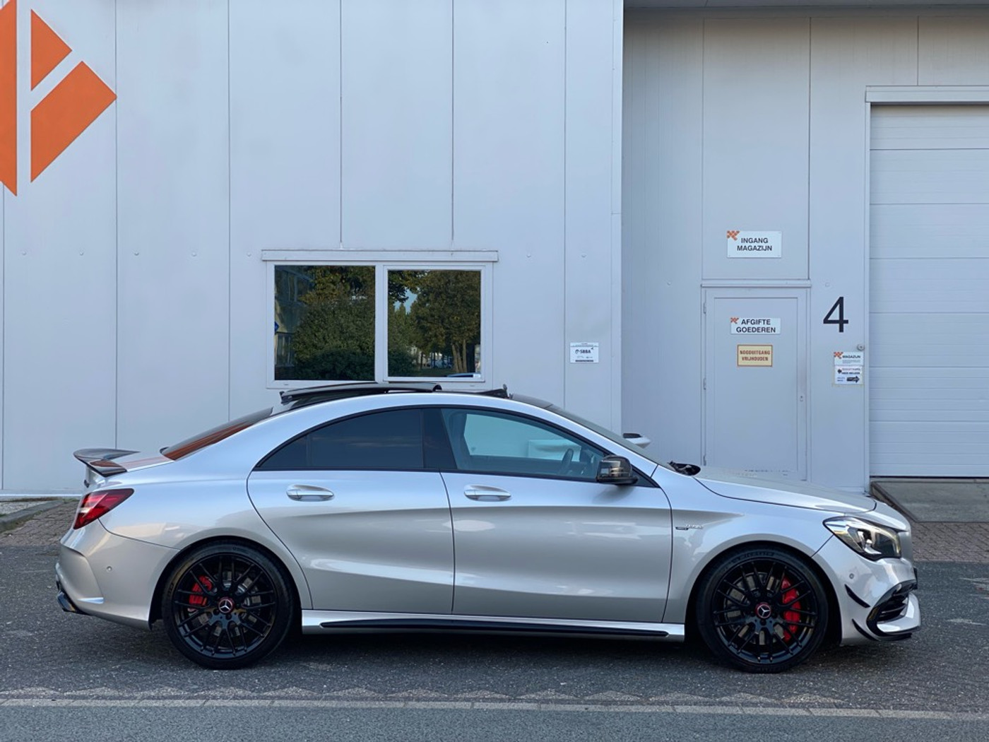 Foto van Mercedes-Benz AMG Cla 45