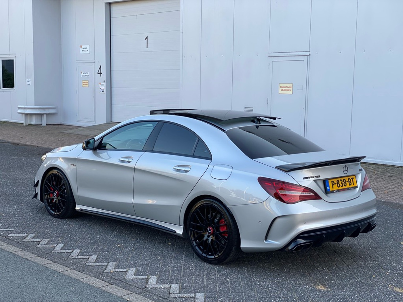 Foto van Mercedes-Benz AMG Cla 45