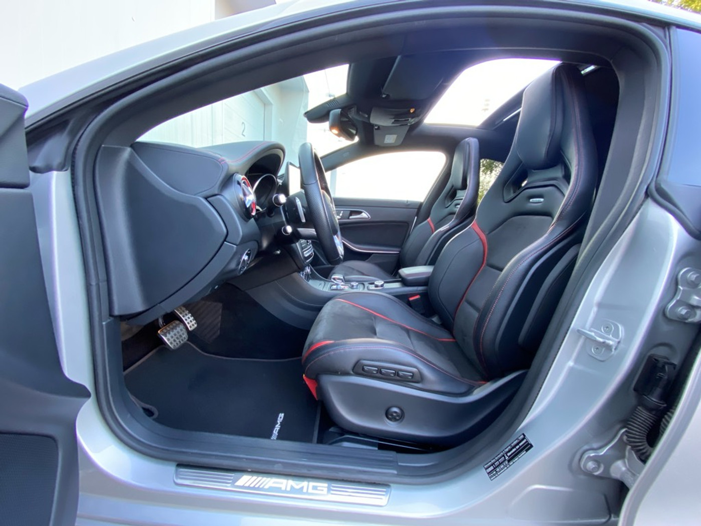 Foto van Mercedes-Benz AMG Cla 45