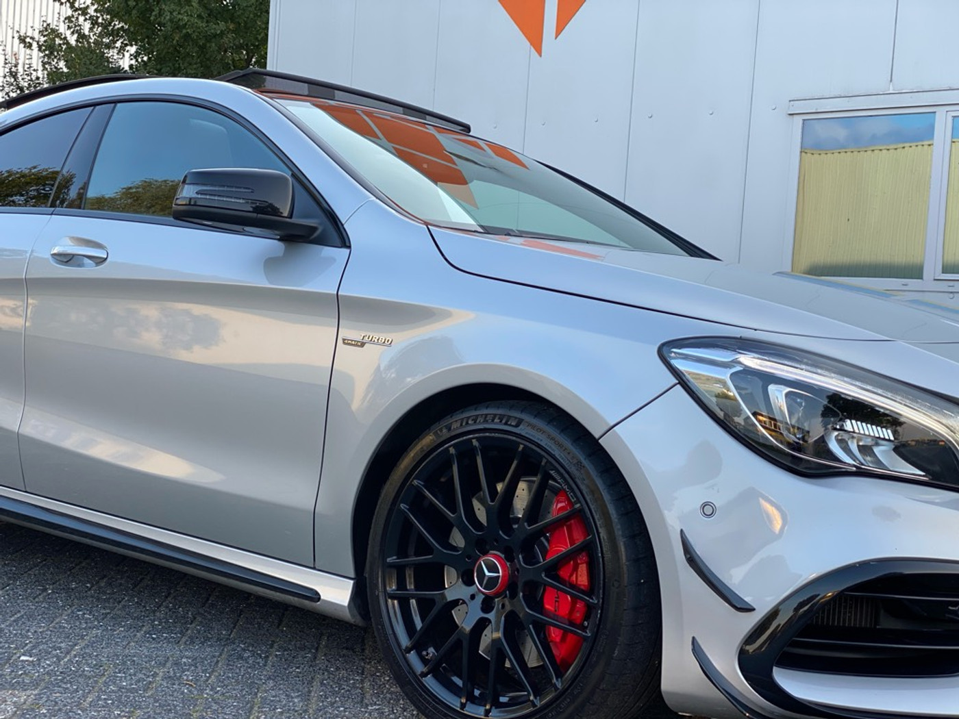 Foto van Mercedes-Benz AMG Cla 45