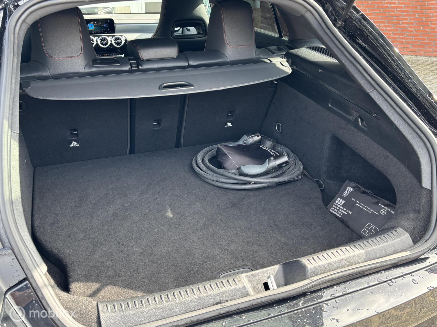 Foto van Mercedes-Benz Cla 250 E