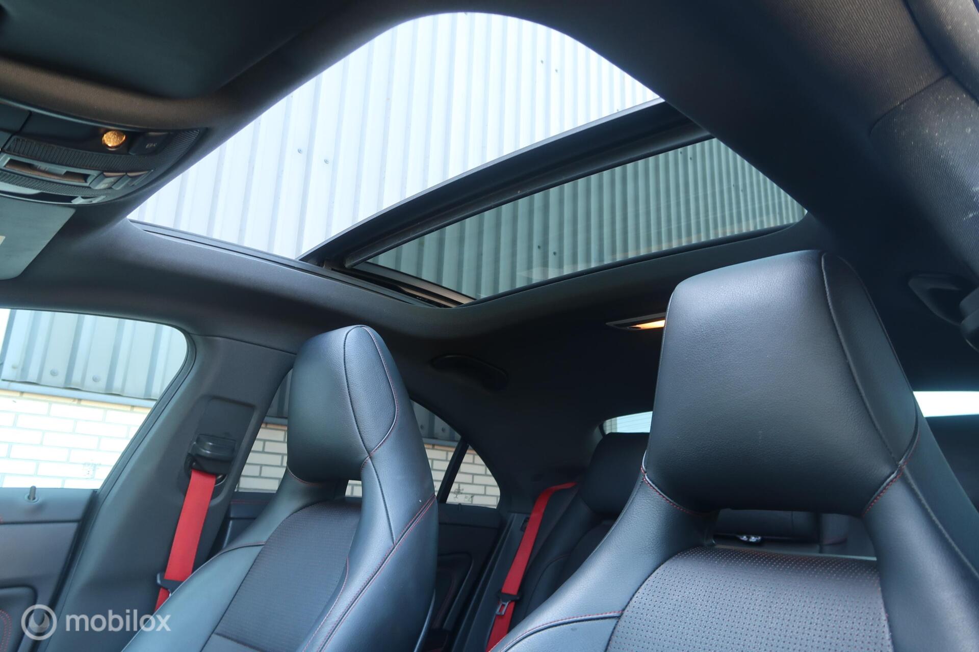 Foto van Mercedes-Benz Cla 45 AMG 4Matic