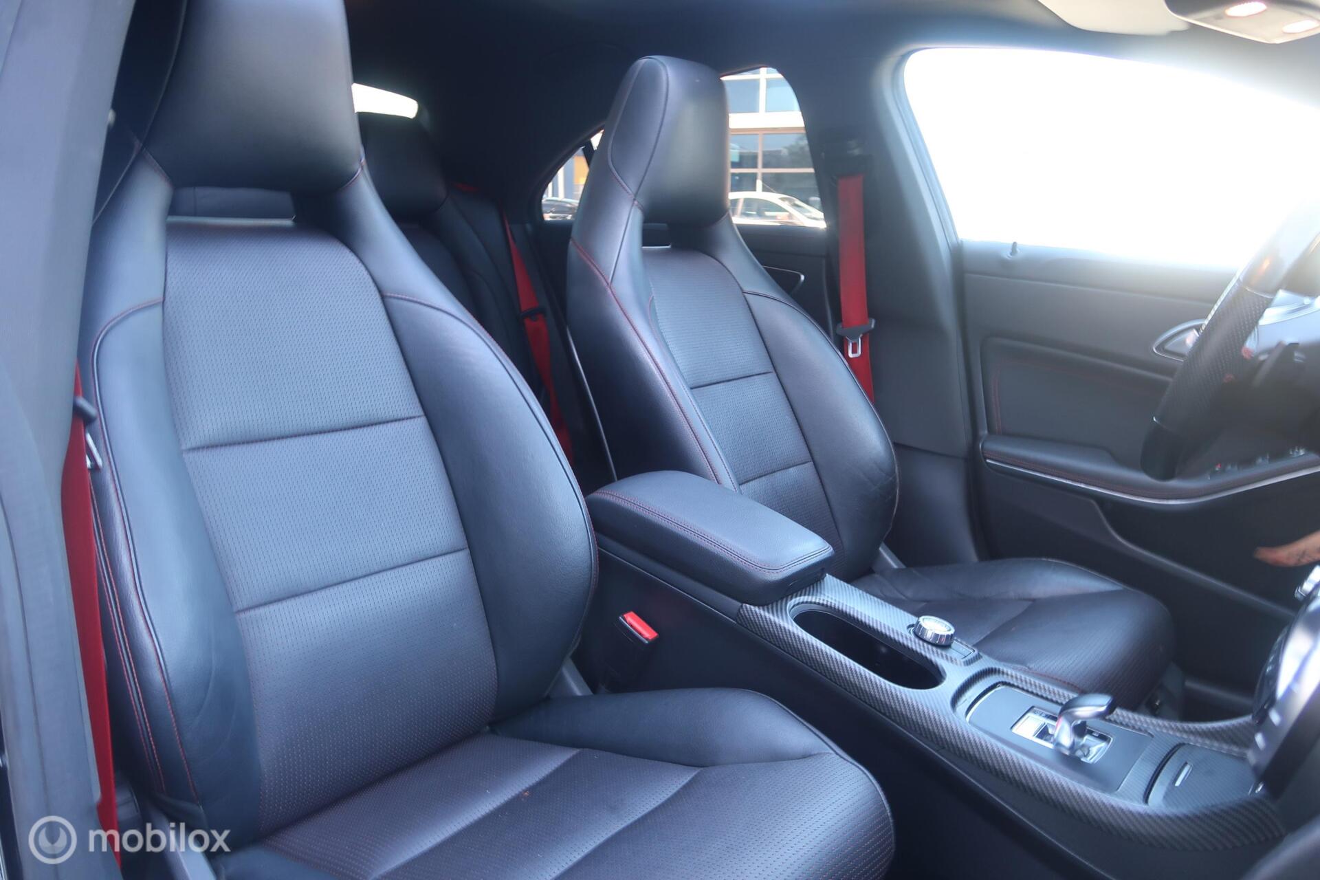 Foto van Mercedes-Benz Cla 45 AMG 4Matic