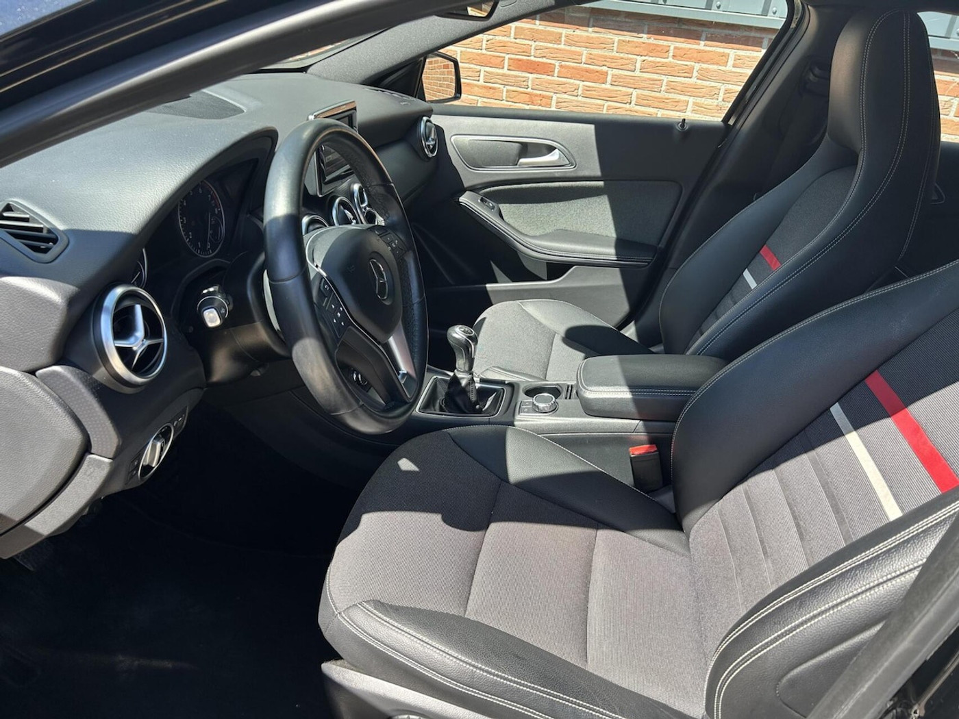Foto van Mercedes-Benz A 180