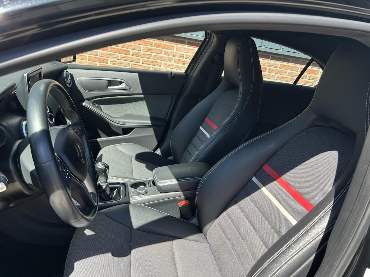 Foto van Mercedes-Benz A 180