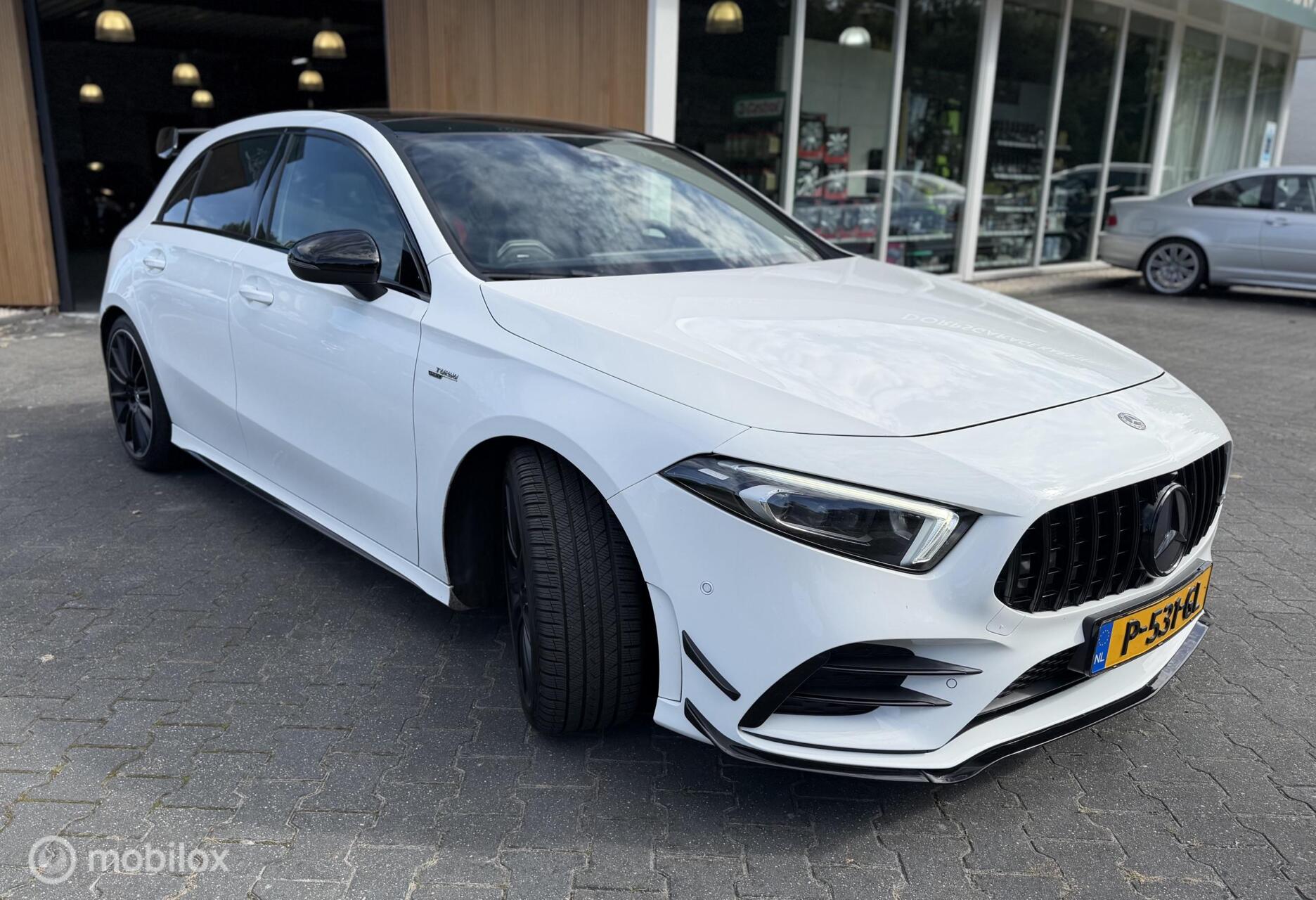 Foto van Mercedes-Benz AMG A 35