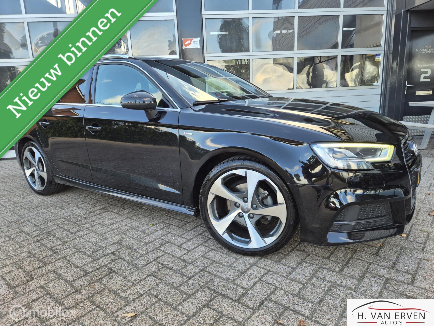 Audi A3 Sportback 1.0 TFSI Sport S-LINE RIJKLAAR! 18" NAVI 2017 - voorkant