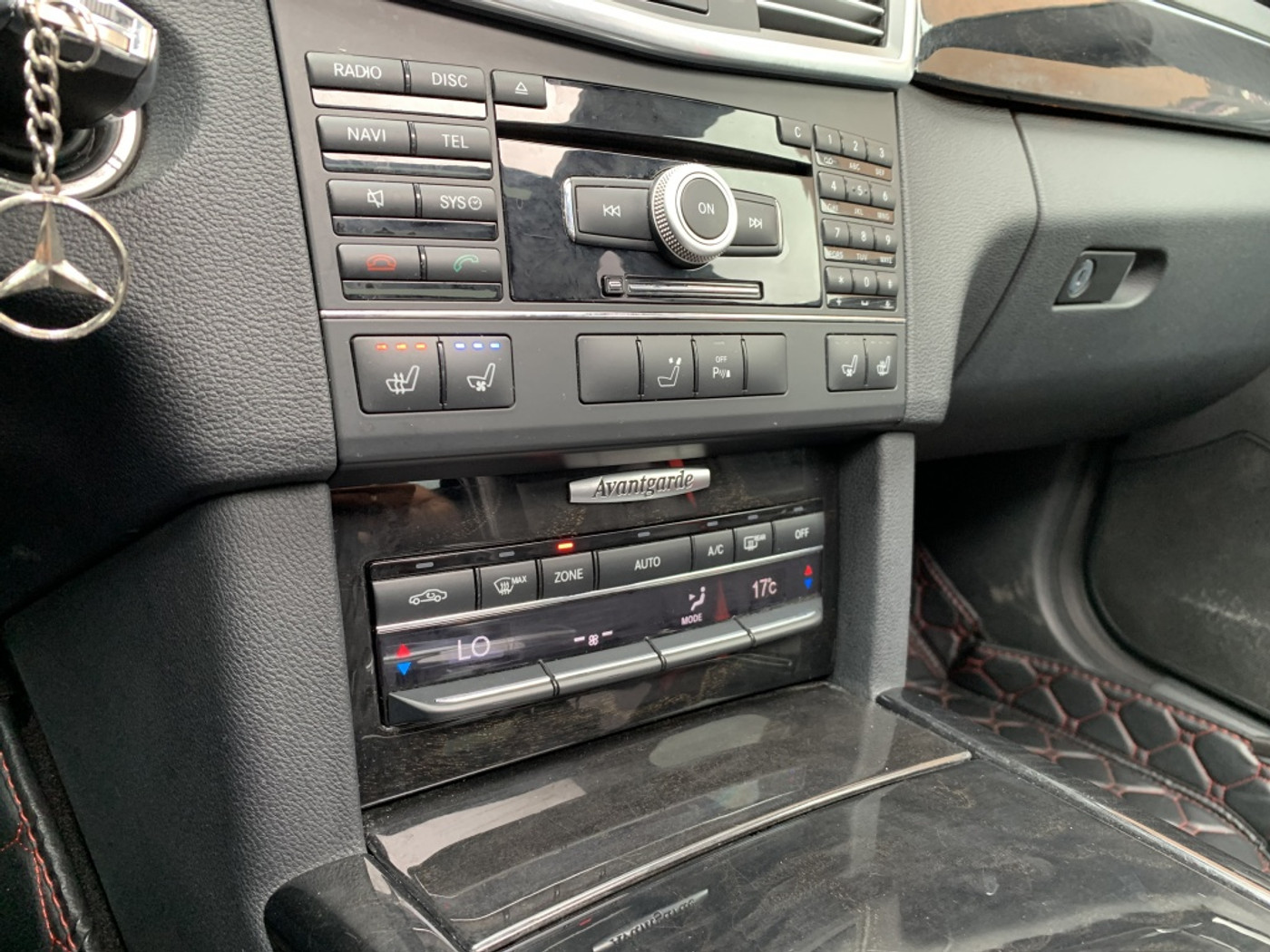 Foto van Mercedes-Benz E 350 CDI