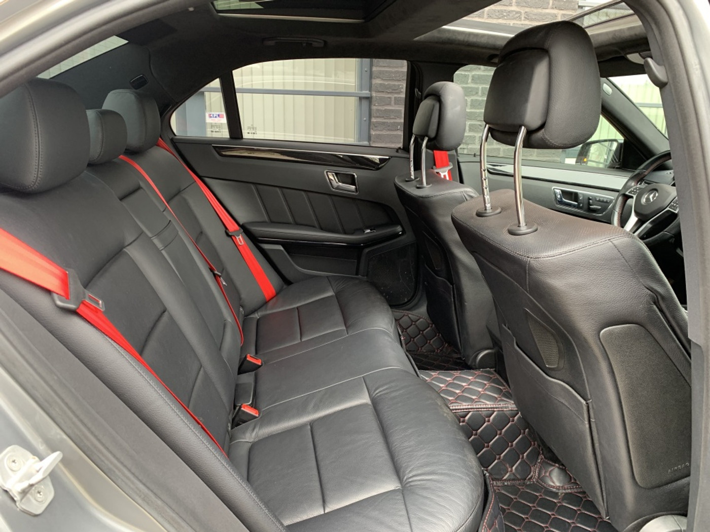 Foto van Mercedes-Benz E 350 CDI