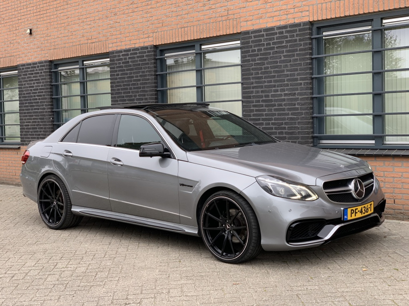 Foto van Mercedes-Benz E 350 CDI