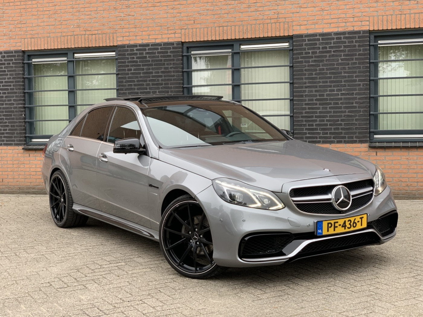 Foto van Mercedes-Benz E 350 CDI