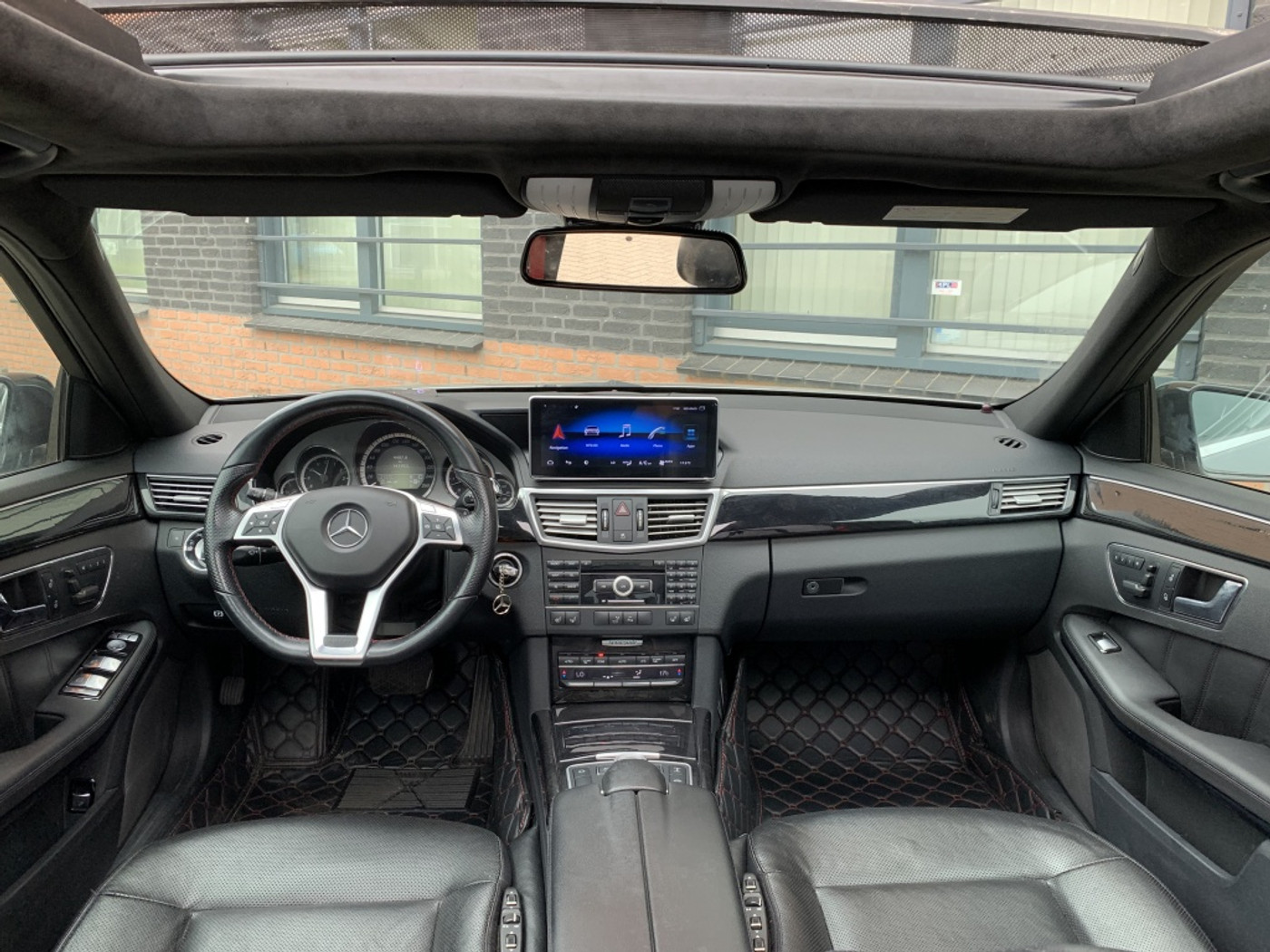 Foto van Mercedes-Benz E 350 CDI