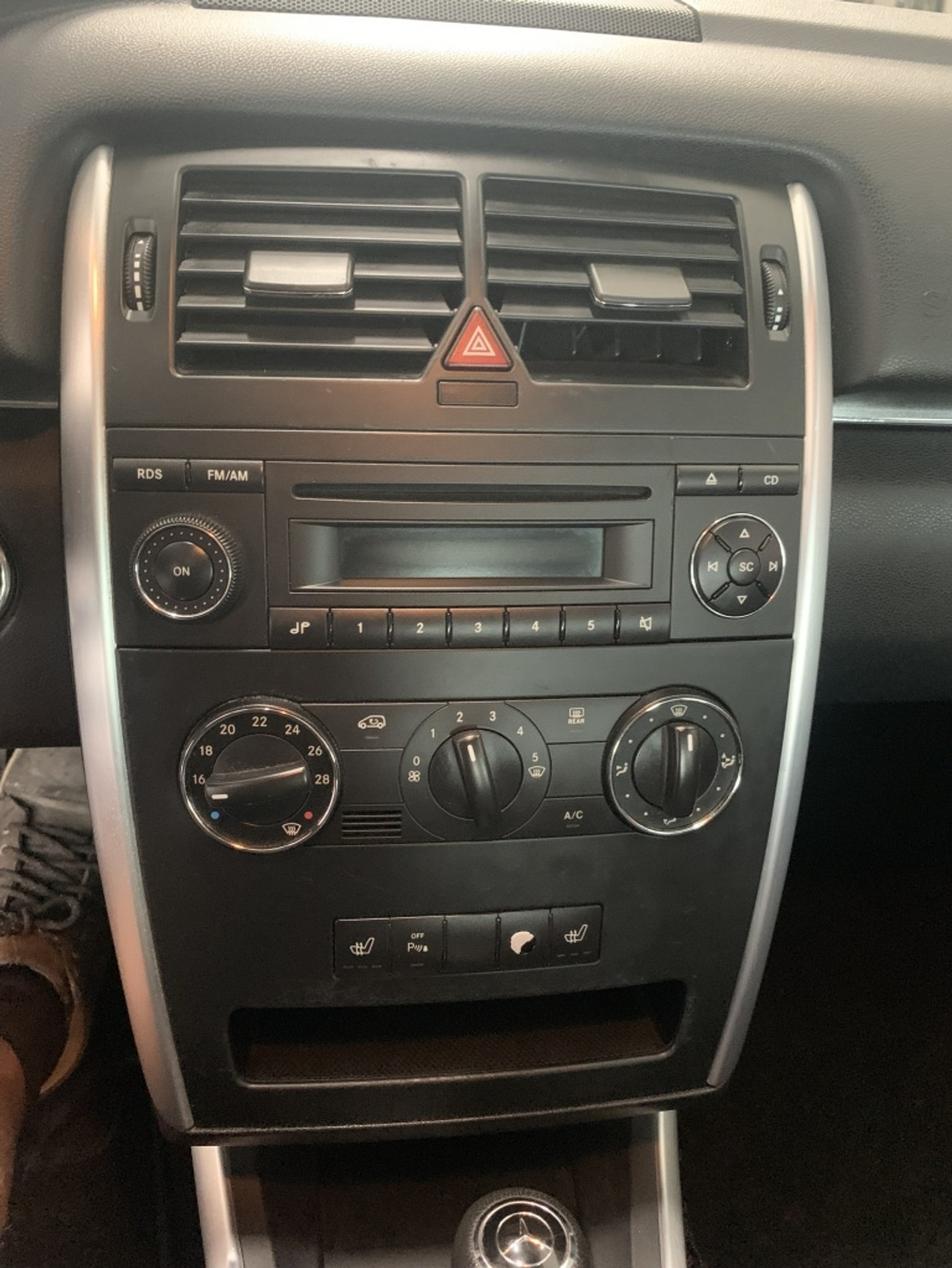 Foto van Mercedes-Benz B 170