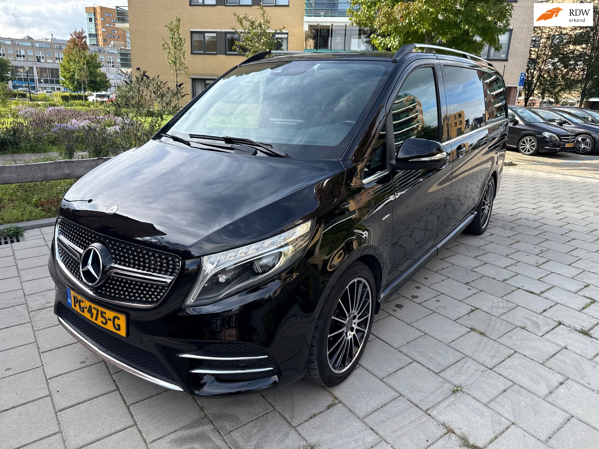 Mercedes-Benz V-klasse 250d Lang Avantgarde | AMG | BOMVOL! 2015 - voorkant