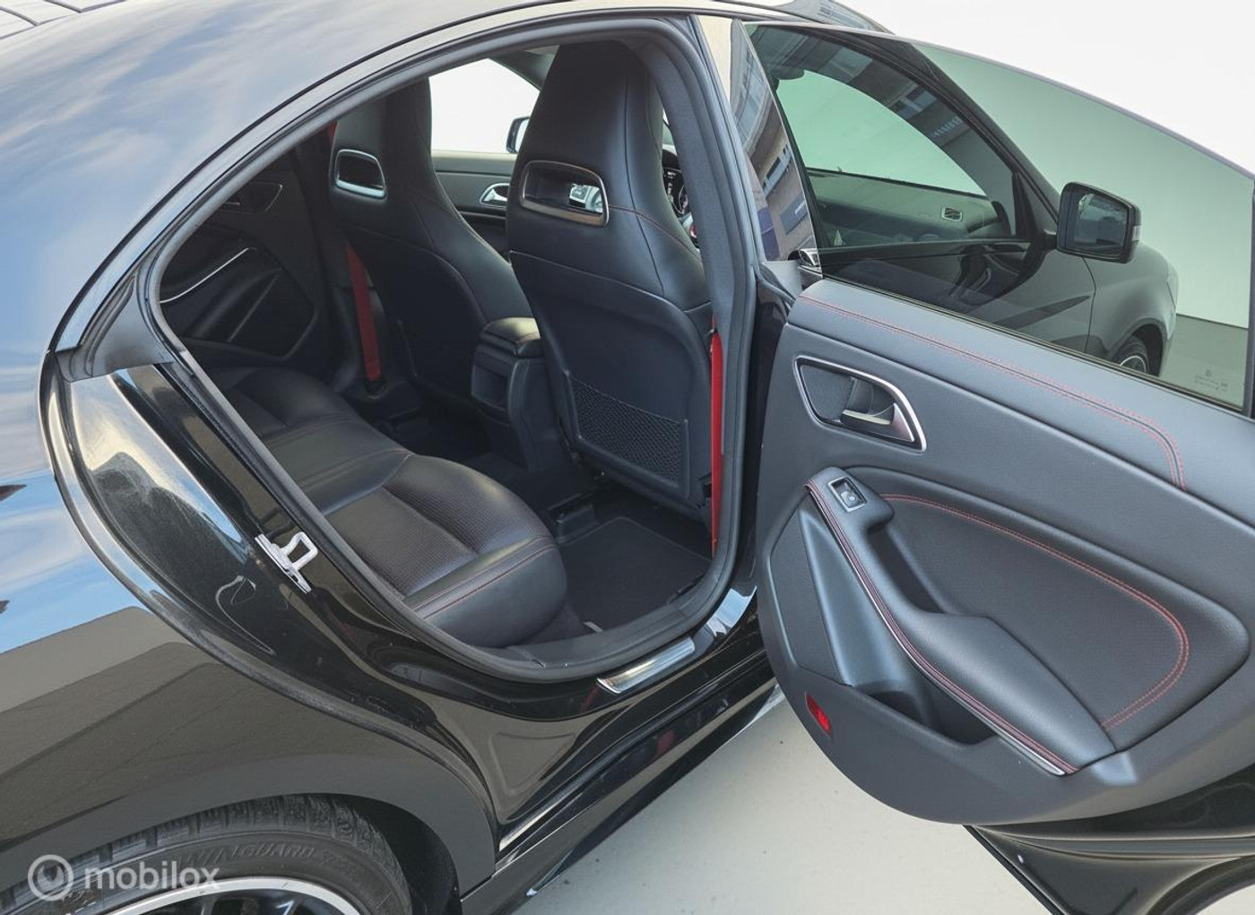 Foto van Mercedes-Benz AMG Cla 45