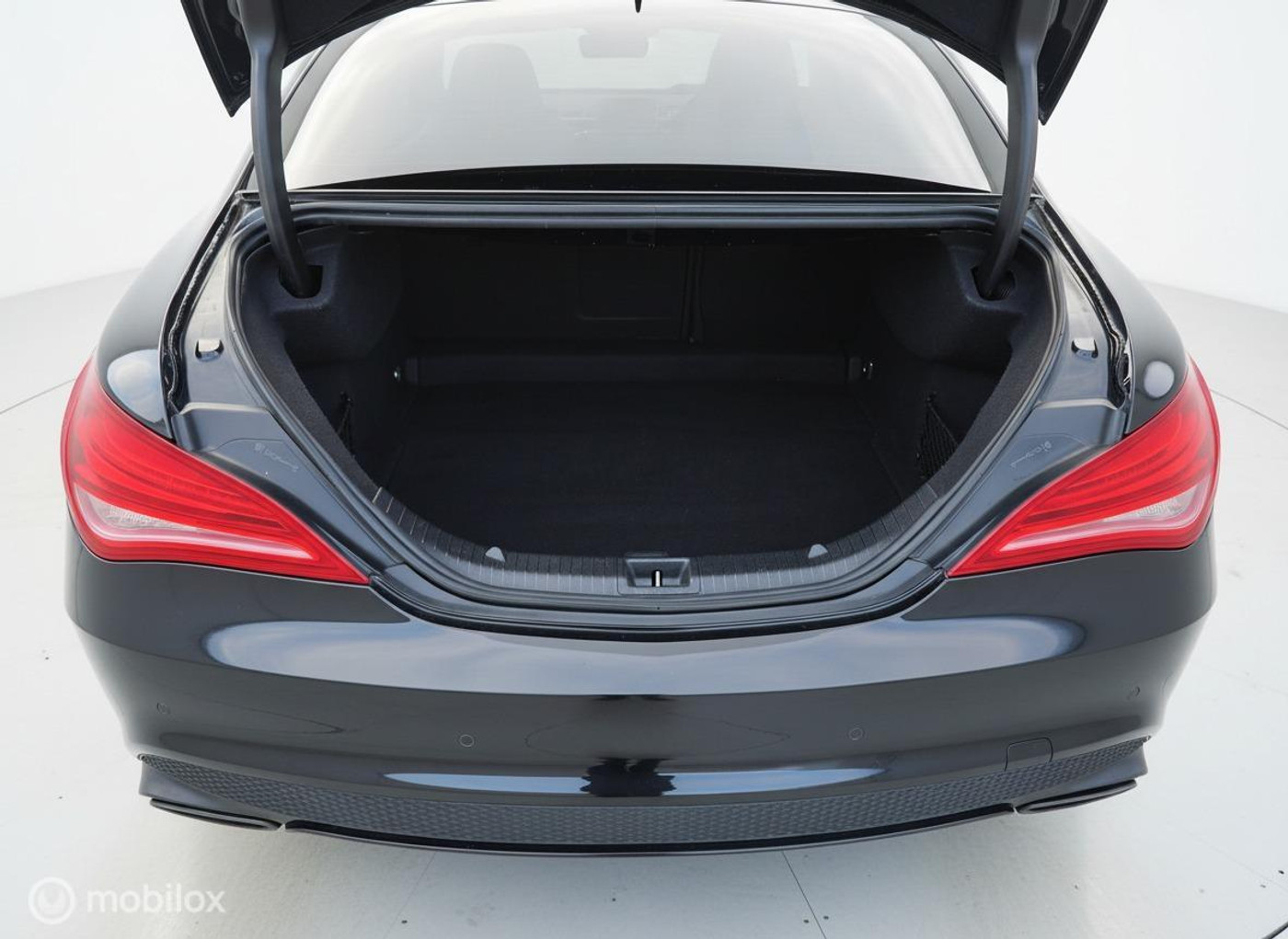 Foto van Mercedes-Benz AMG Cla 45