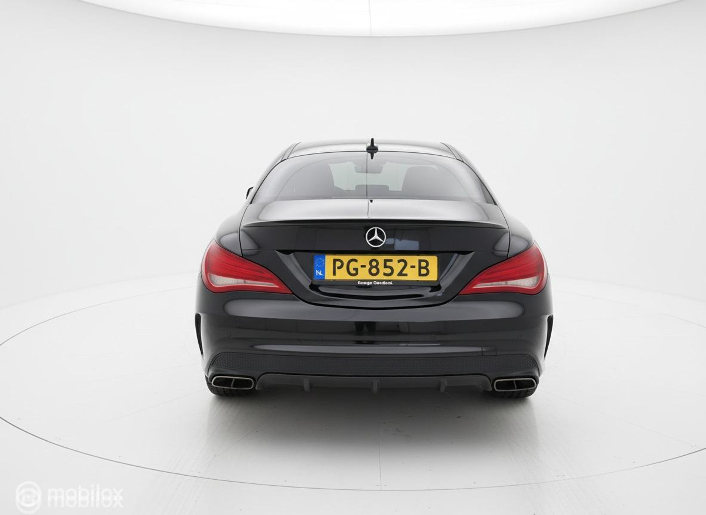 Foto van Mercedes-Benz AMG Cla 45