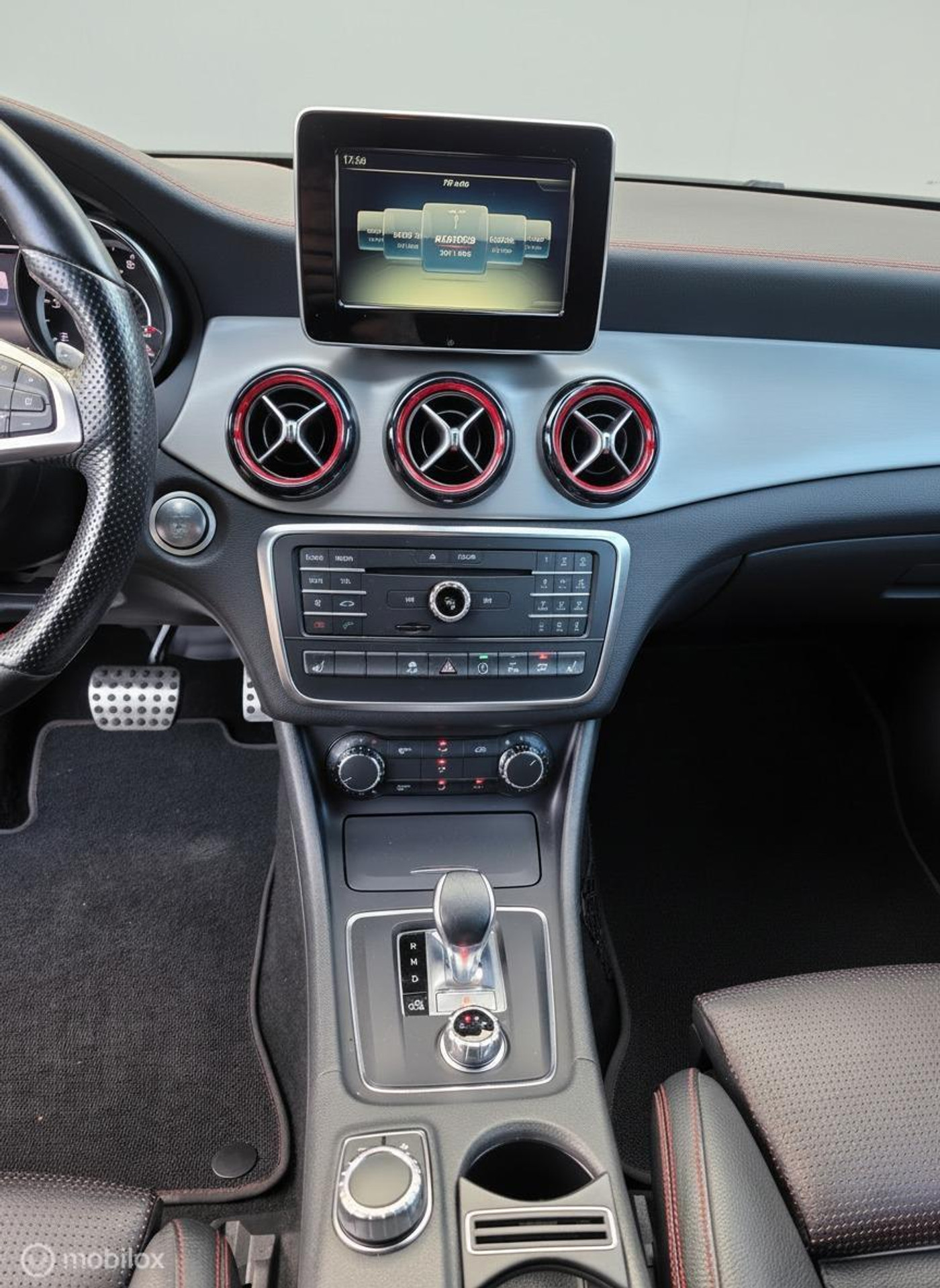 Foto van Mercedes-Benz AMG Cla 45