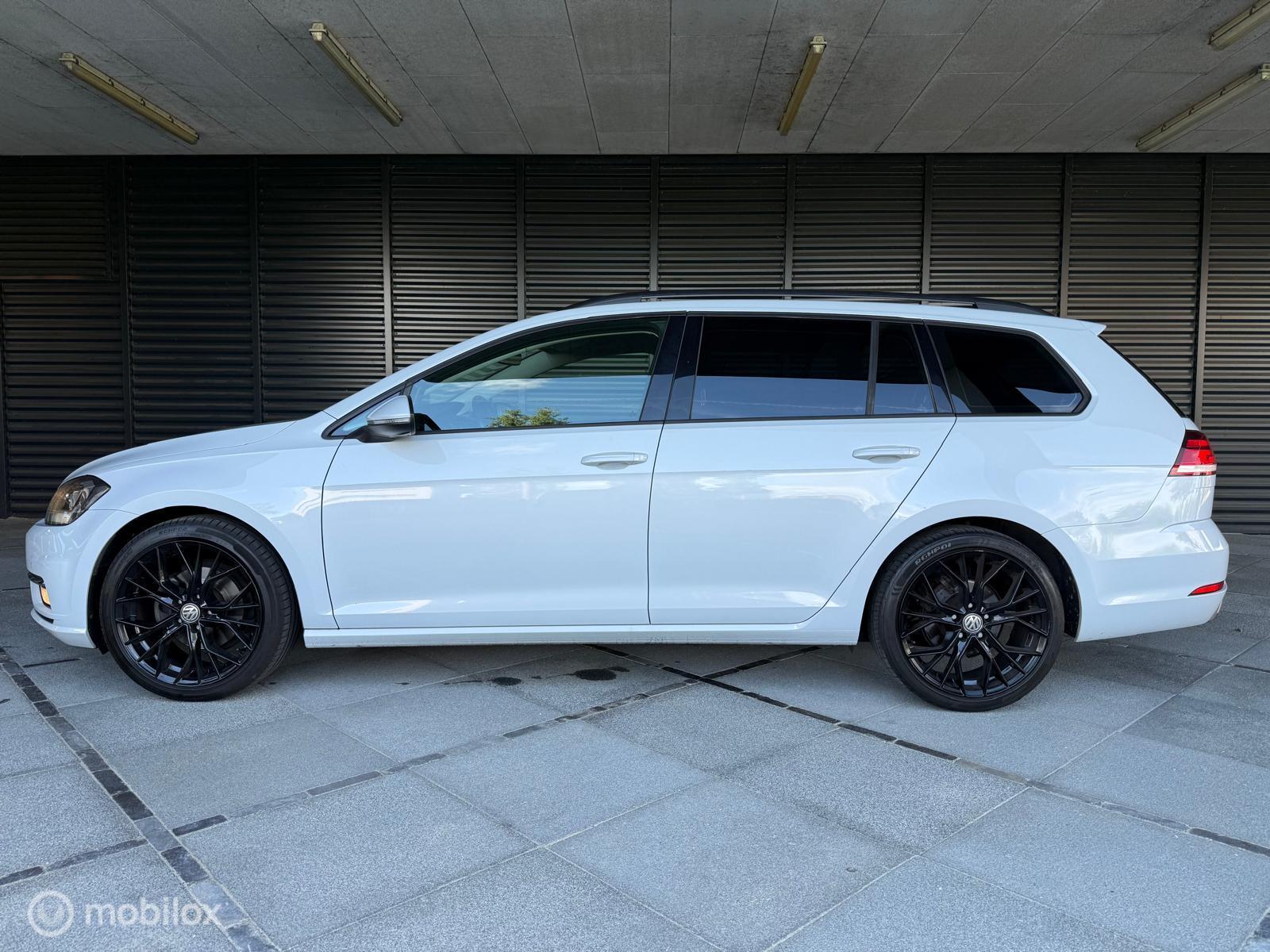 Foto van Volkswagen Golf