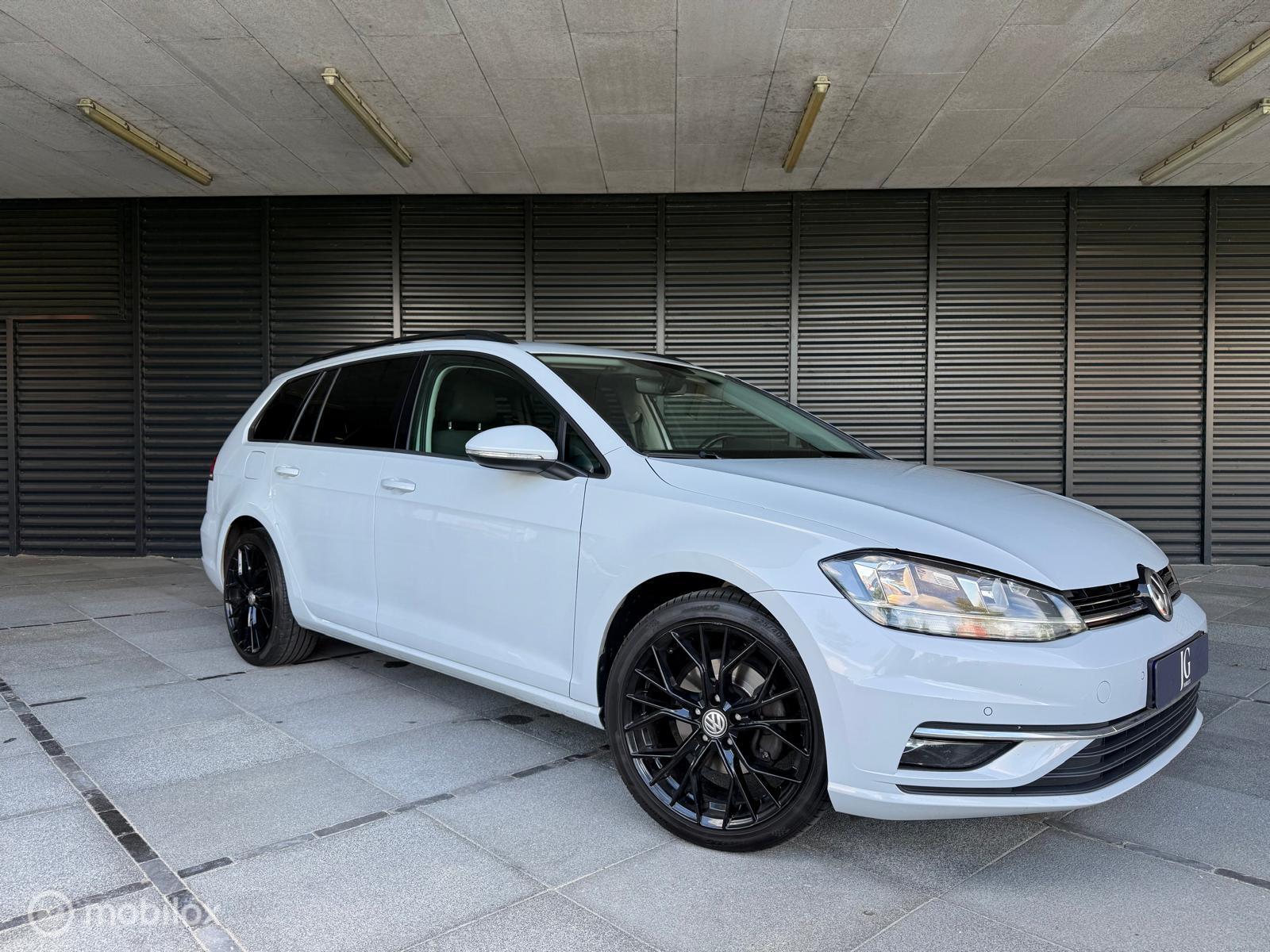 Foto van Volkswagen Golf