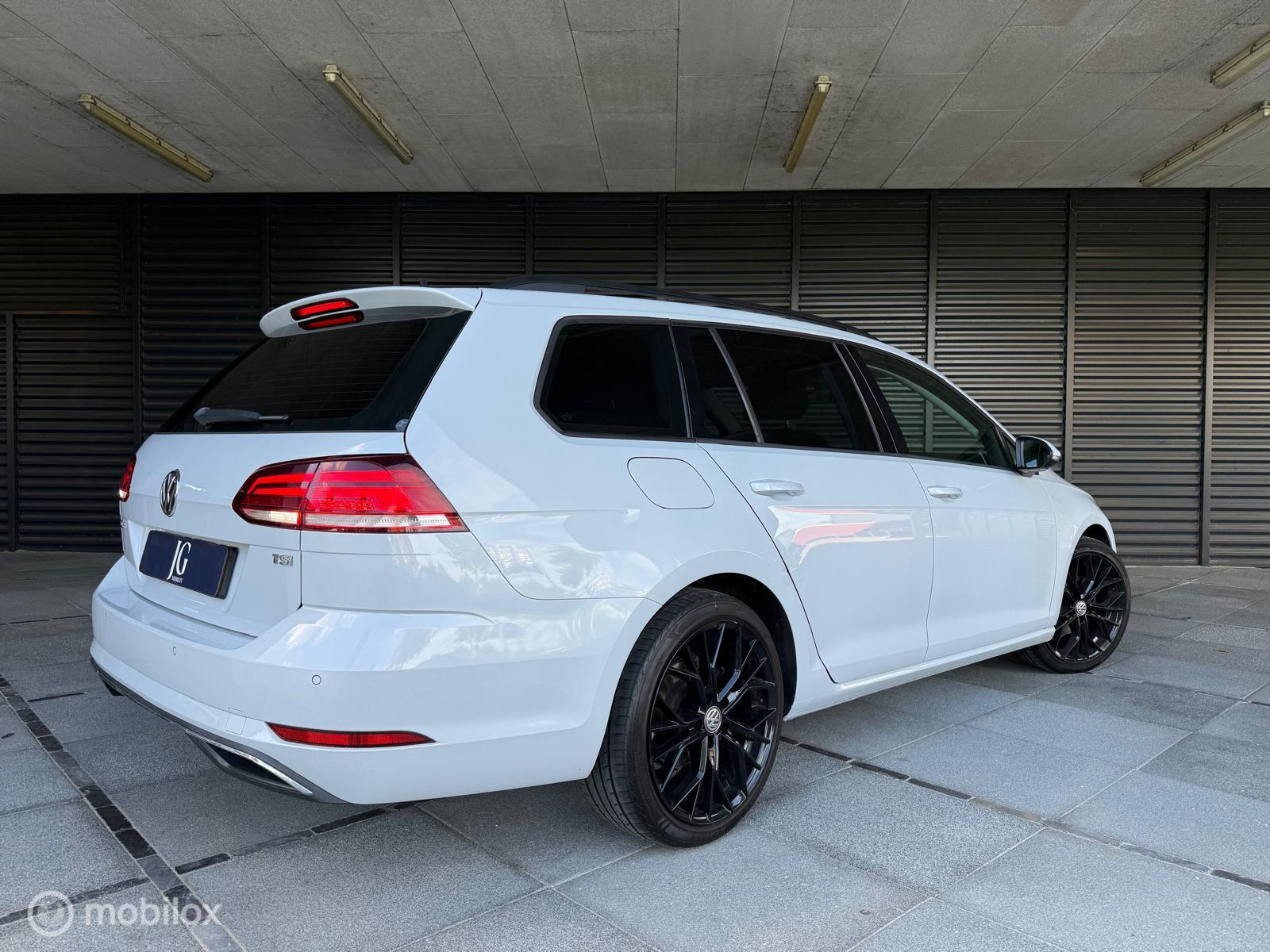 Foto van Volkswagen Golf