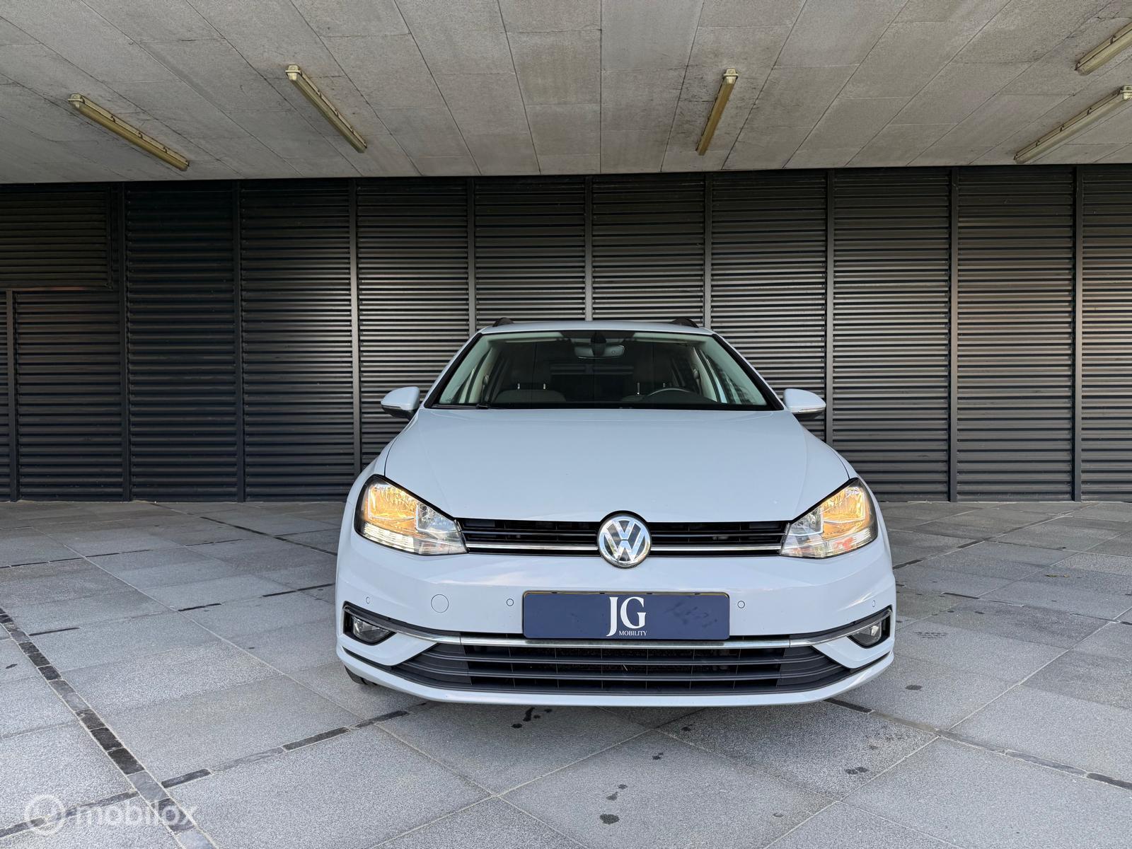 Foto van Volkswagen Golf