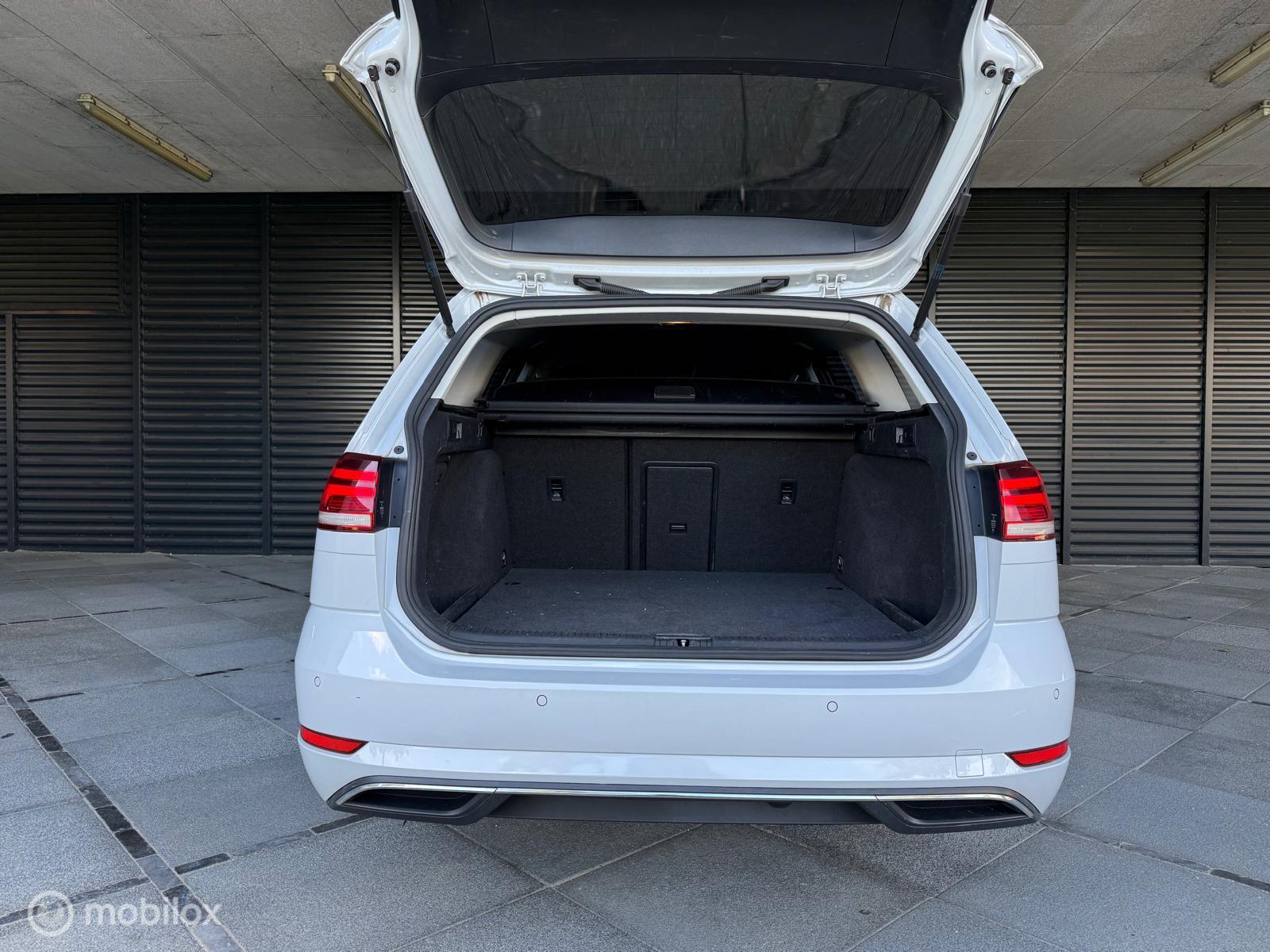 Foto van Volkswagen Golf