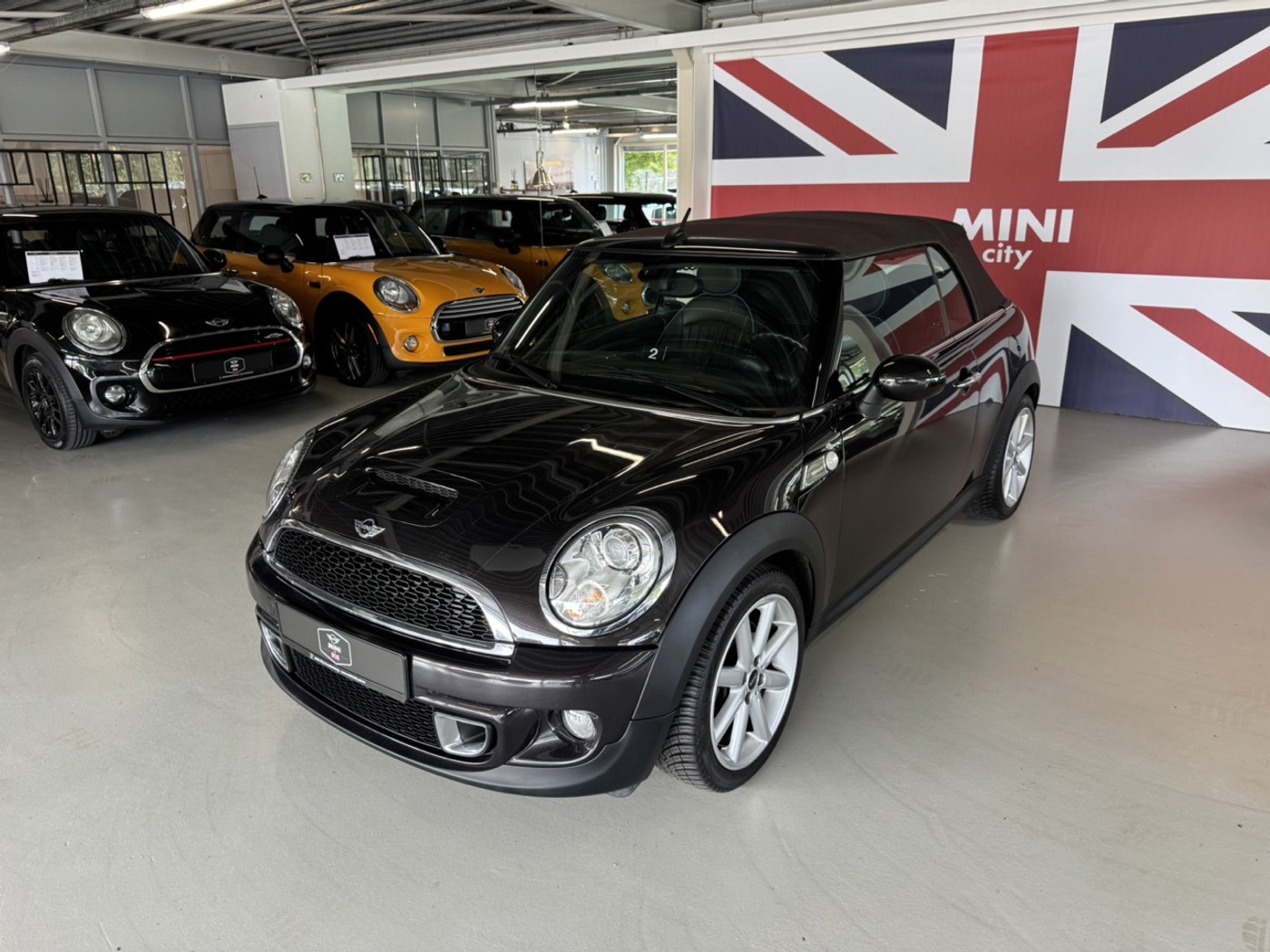 Foto van Mini Cooper S Cabrio