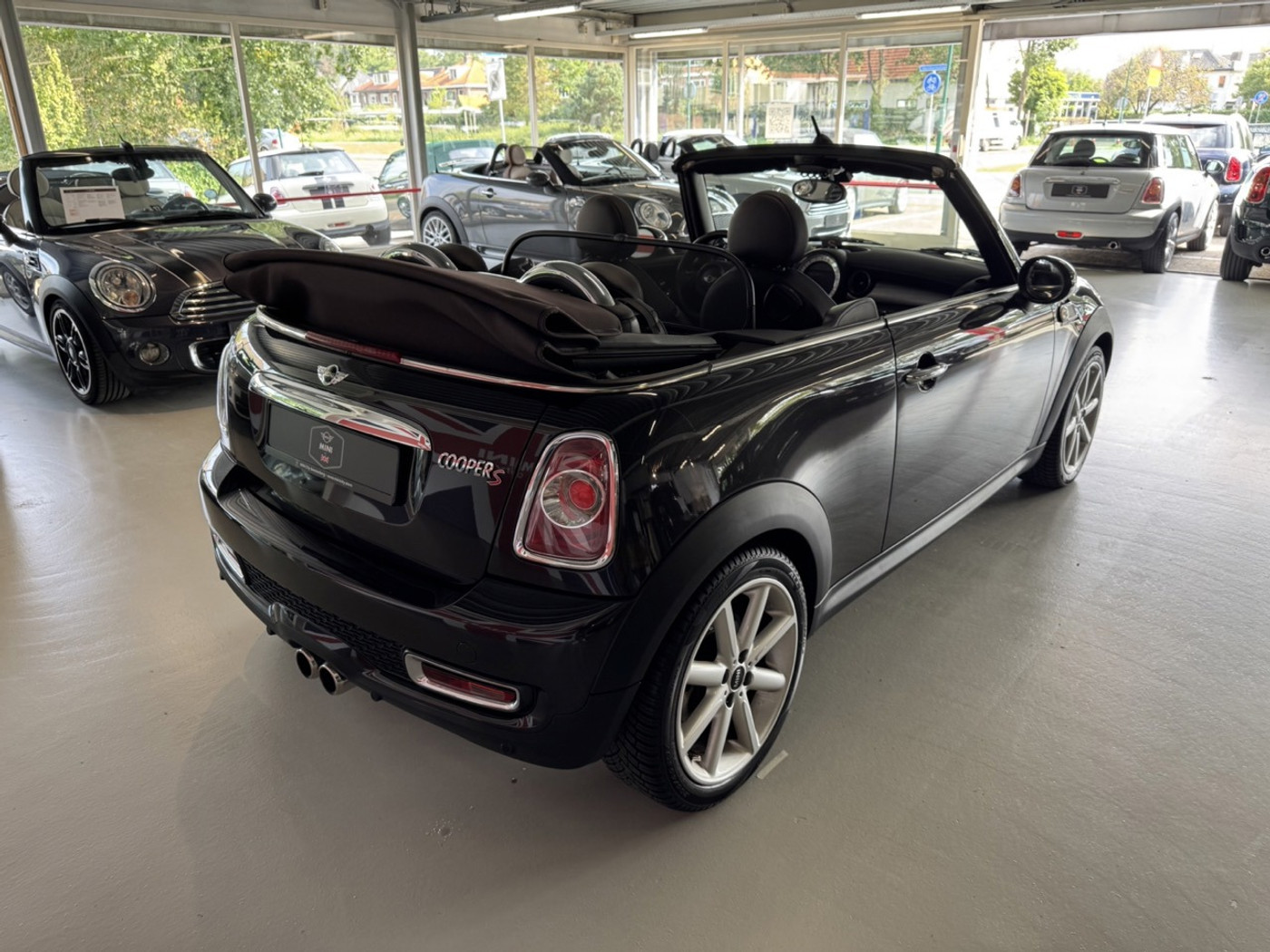 Foto van Mini Cooper S Cabrio