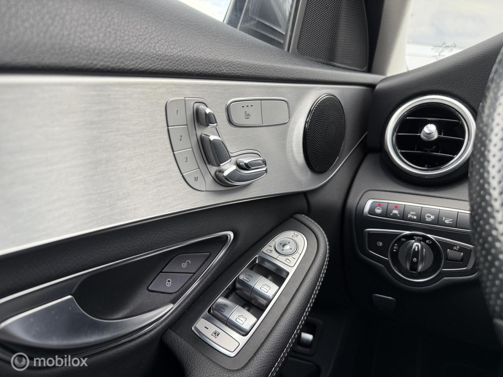 Foto van Mercedes-Benz C 200