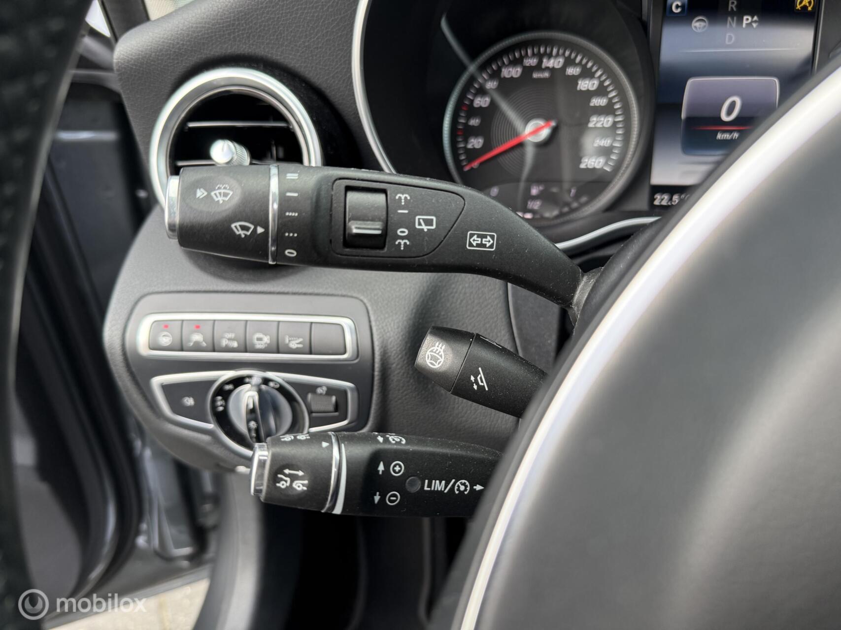 Foto van Mercedes-Benz C 200