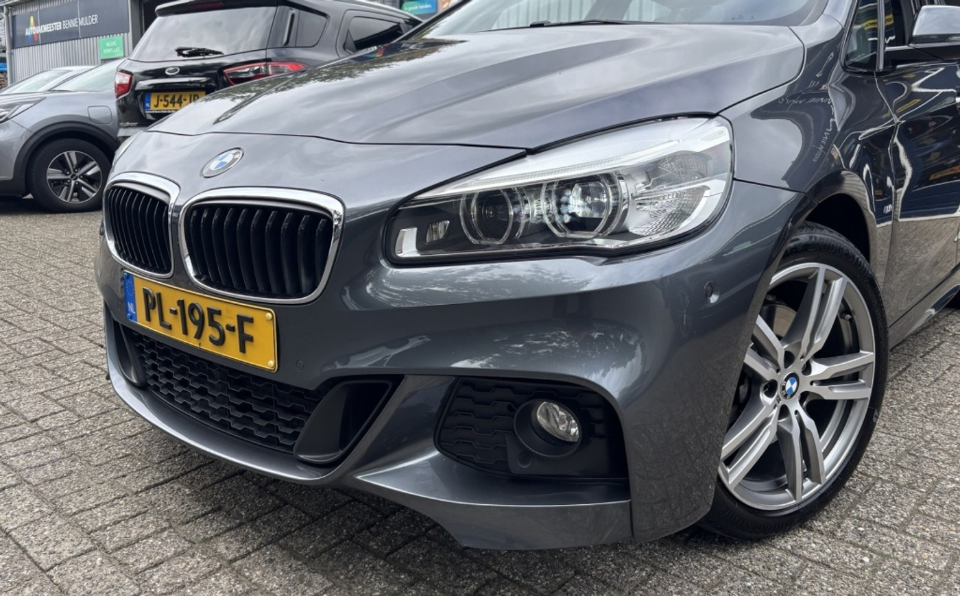 Foto van BMW 220i Active Tourer
