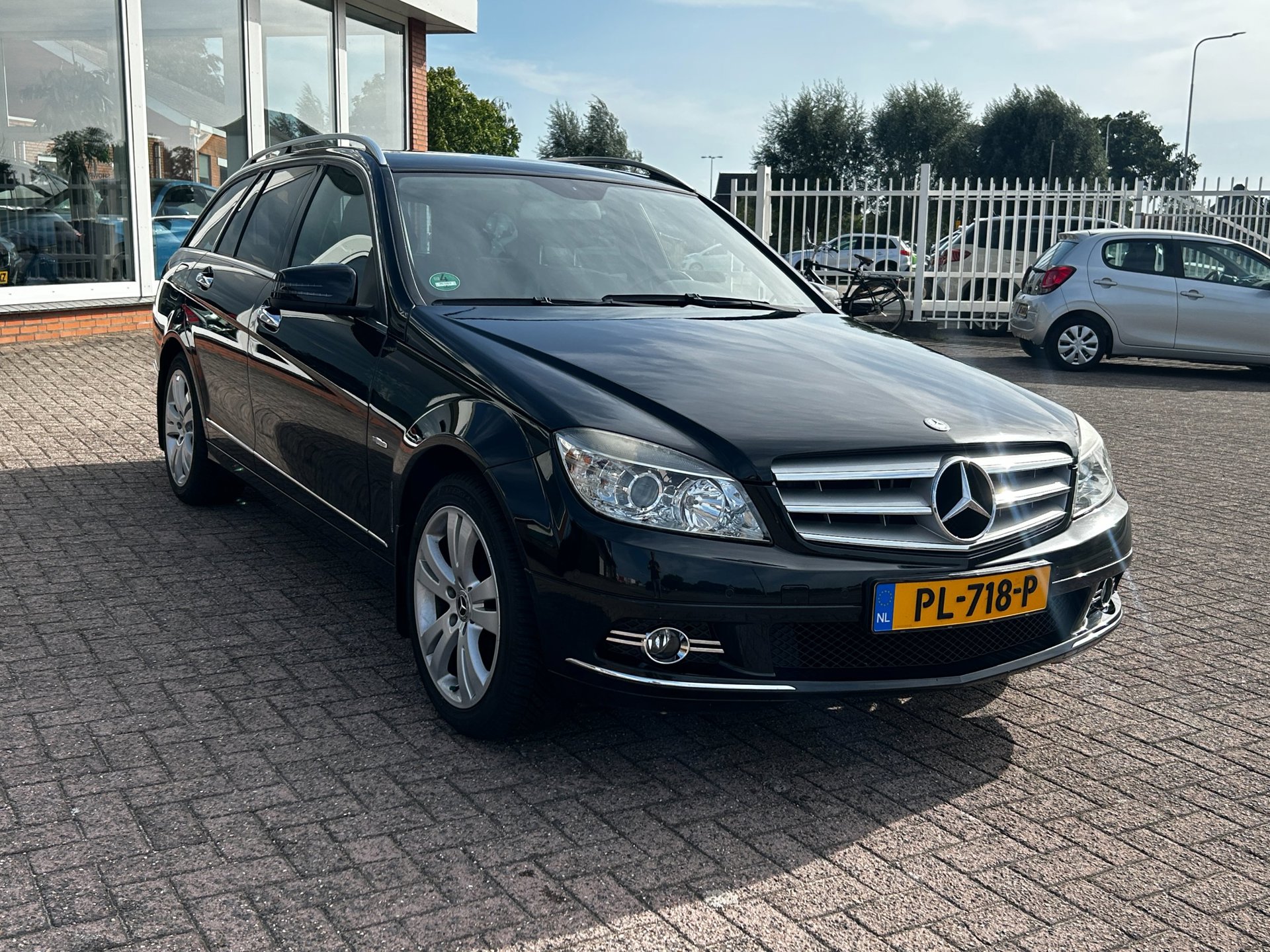 Foto van Mercedes-Benz C 180 Cgi