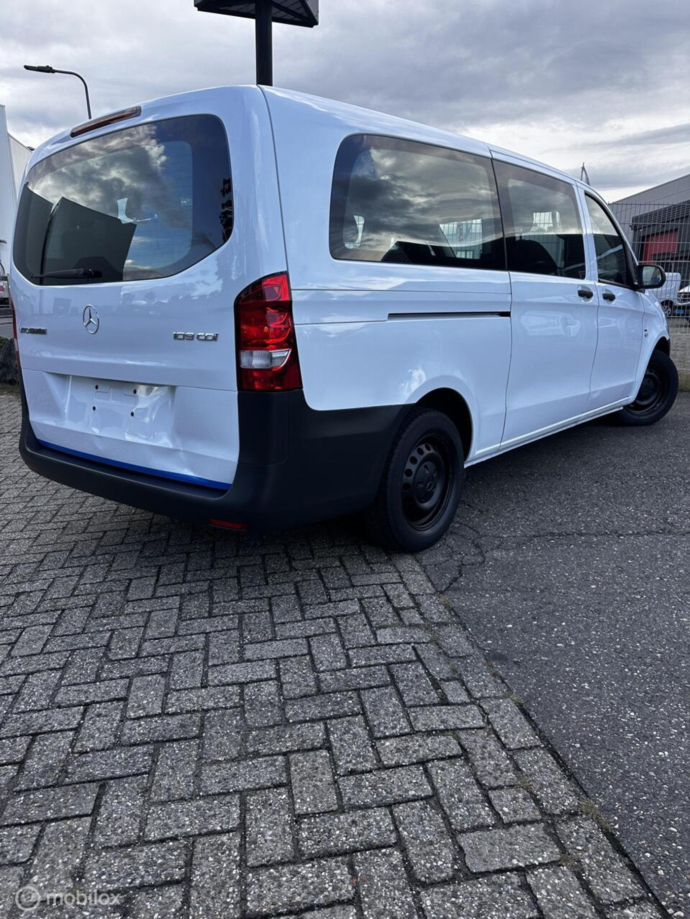 Foto van Mercedes-Benz Vito Tourer