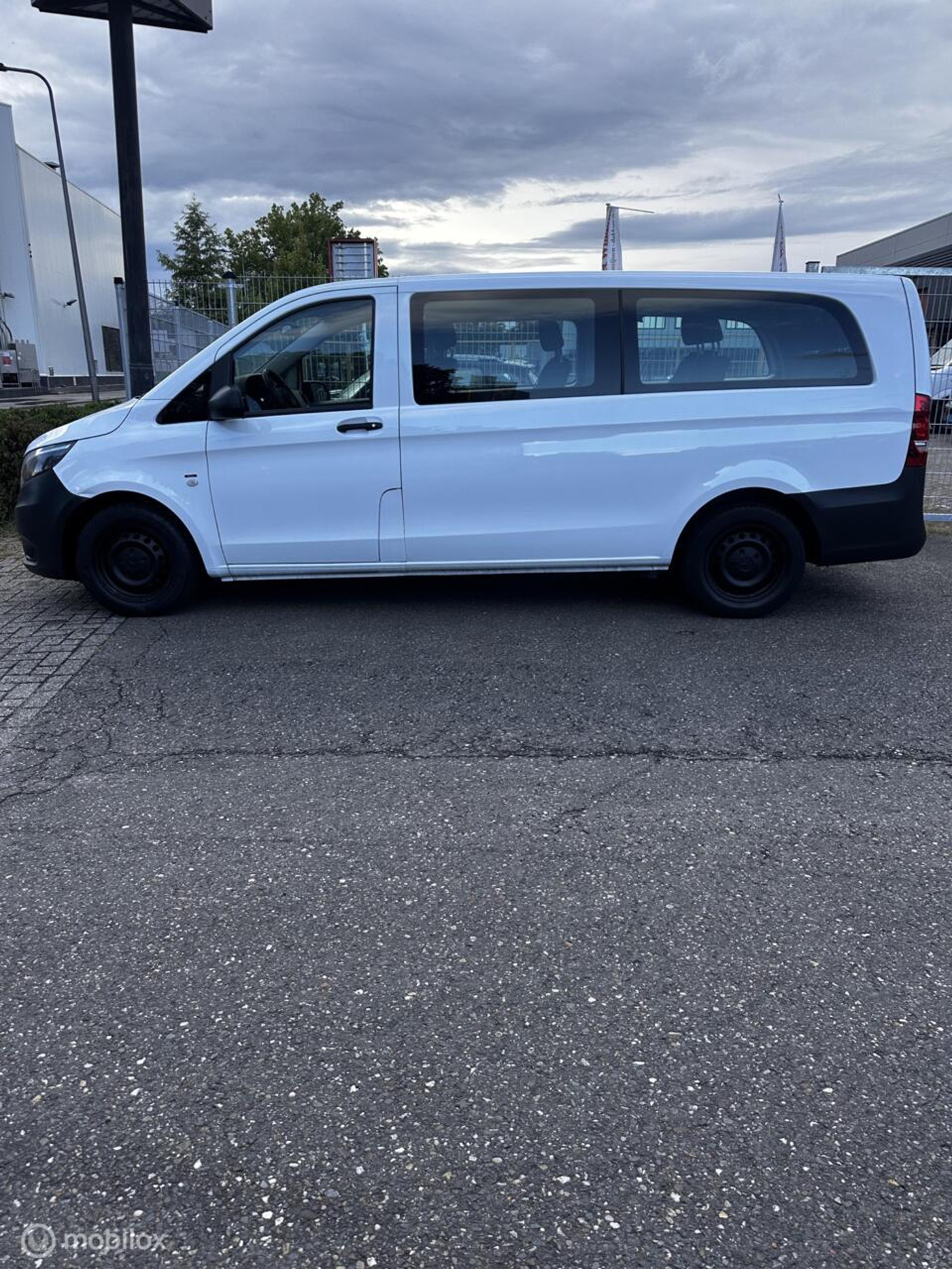 Foto van Mercedes-Benz Vito Tourer
