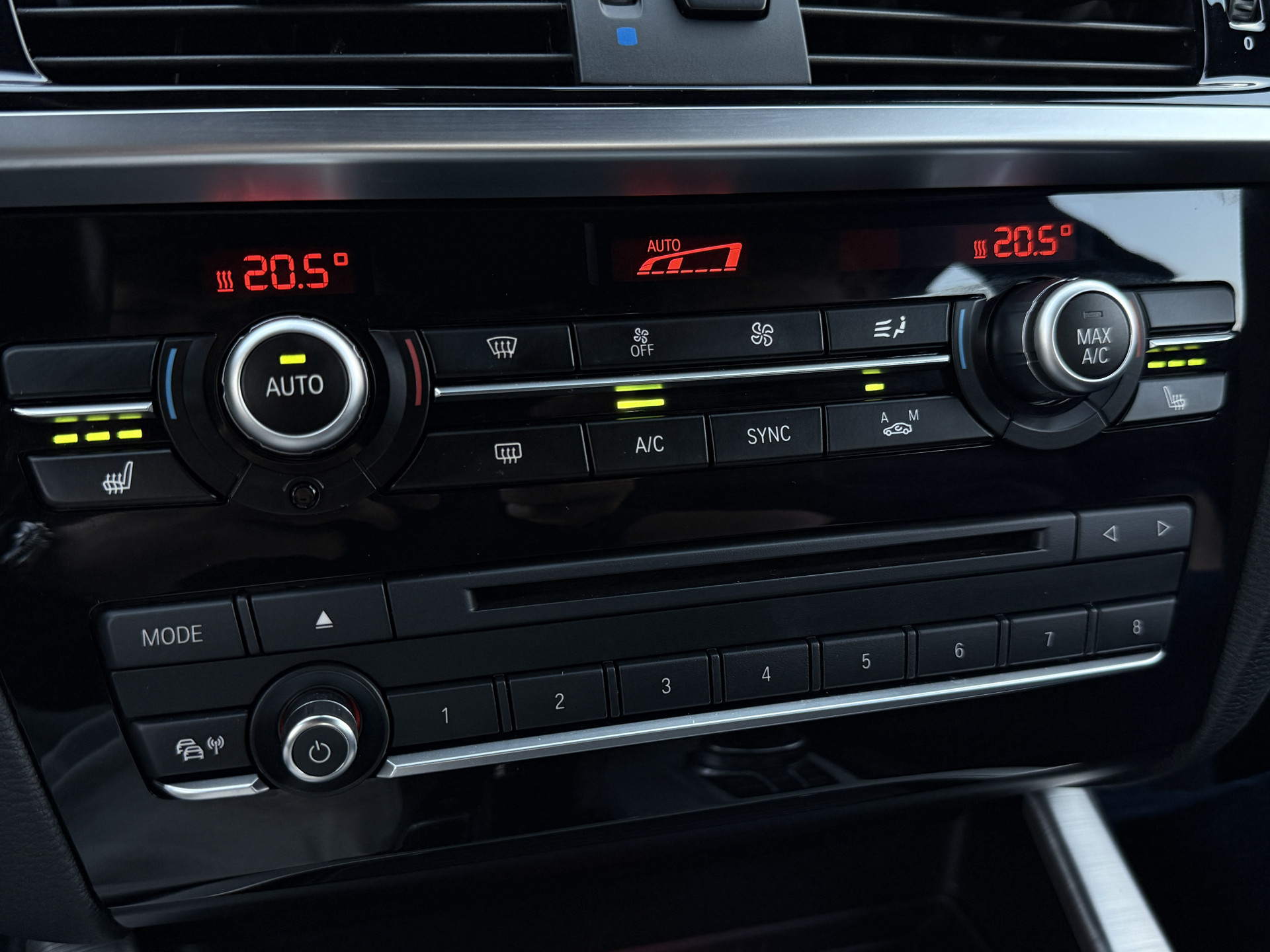 Foto van BMW X4 Xdrive20i