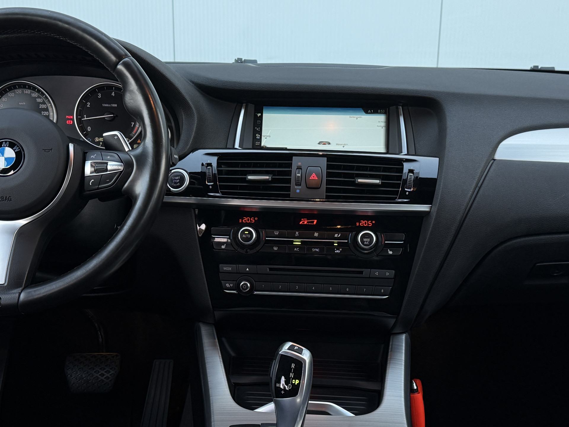 Foto van BMW X4 Xdrive20i