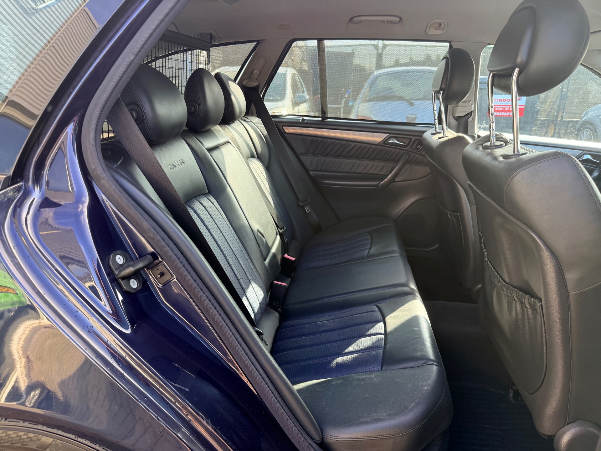 Foto van Mercedes-Benz C 32 AMG
